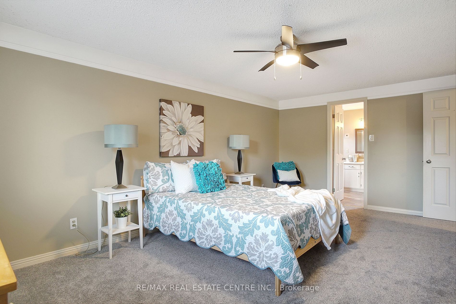 61 Chartwell Court