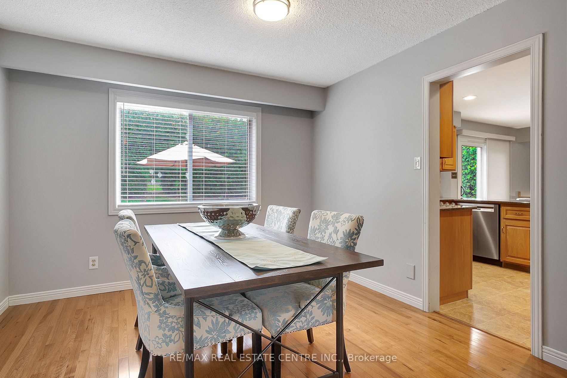 61 Chartwell Court
