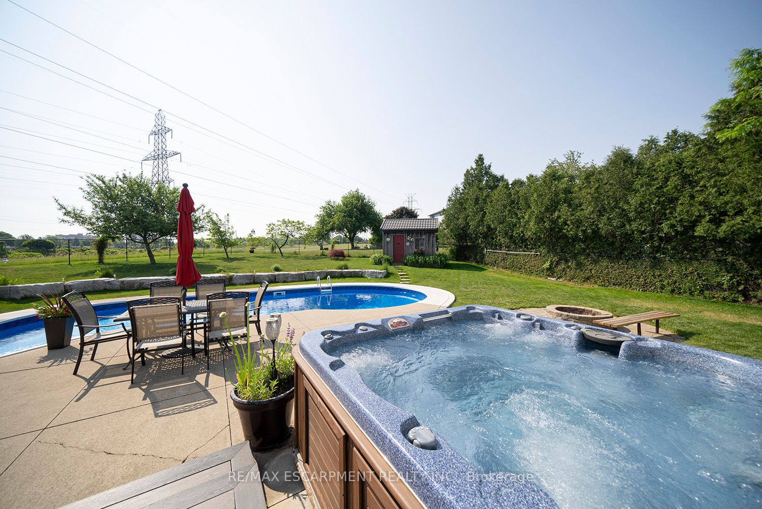 16 Sunflower Crescent