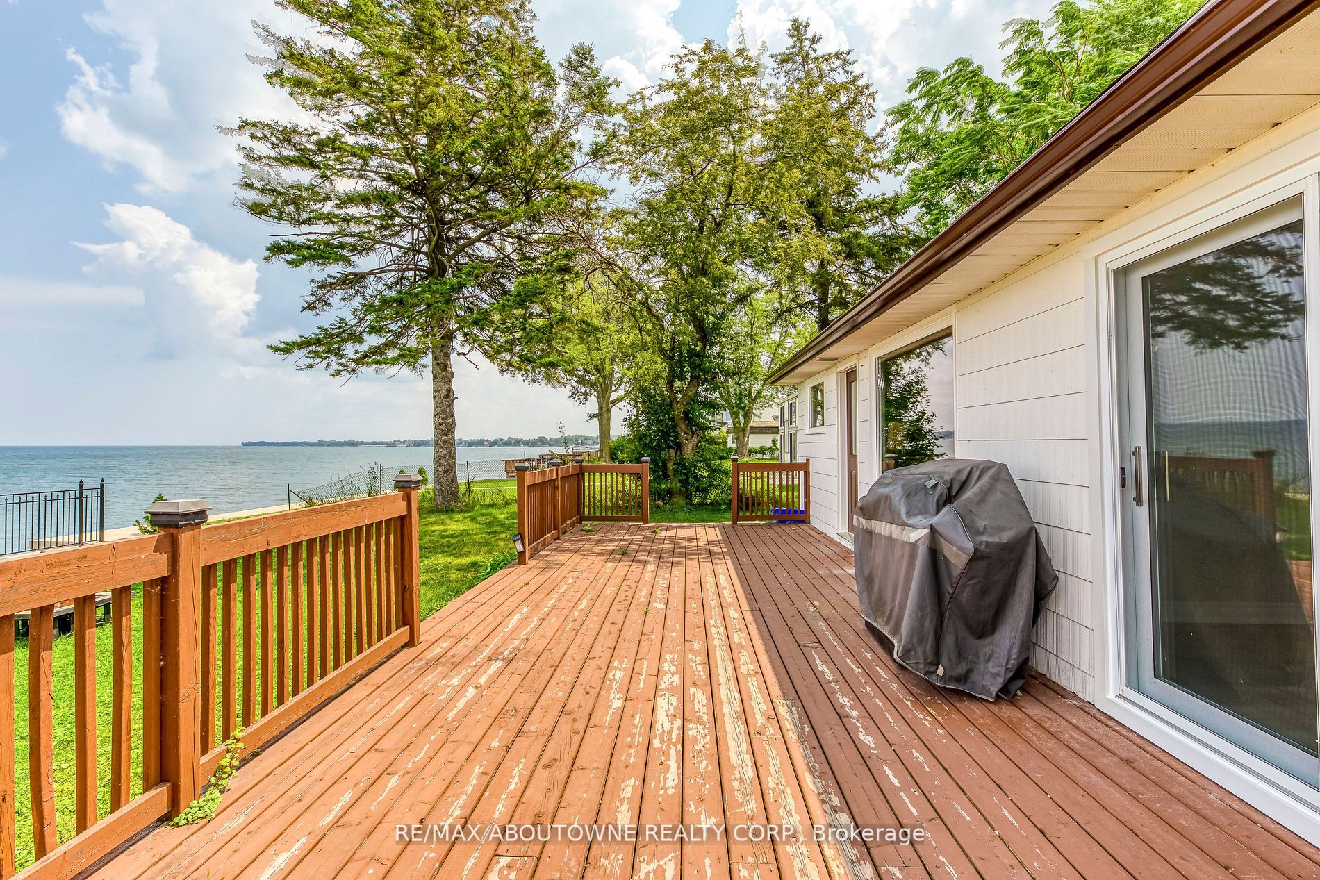 80 Seabreeze Cres