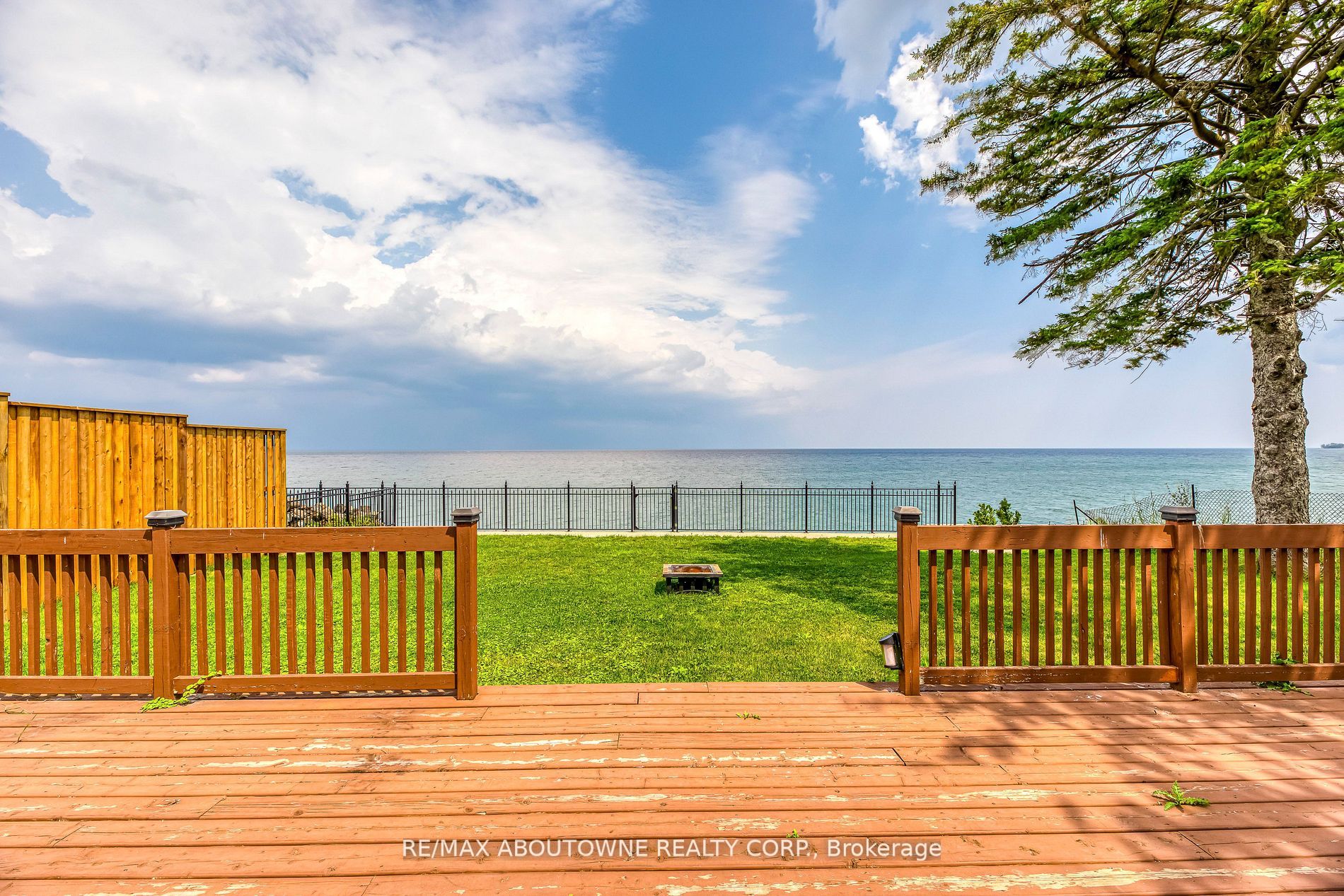 80 Seabreeze Cres
