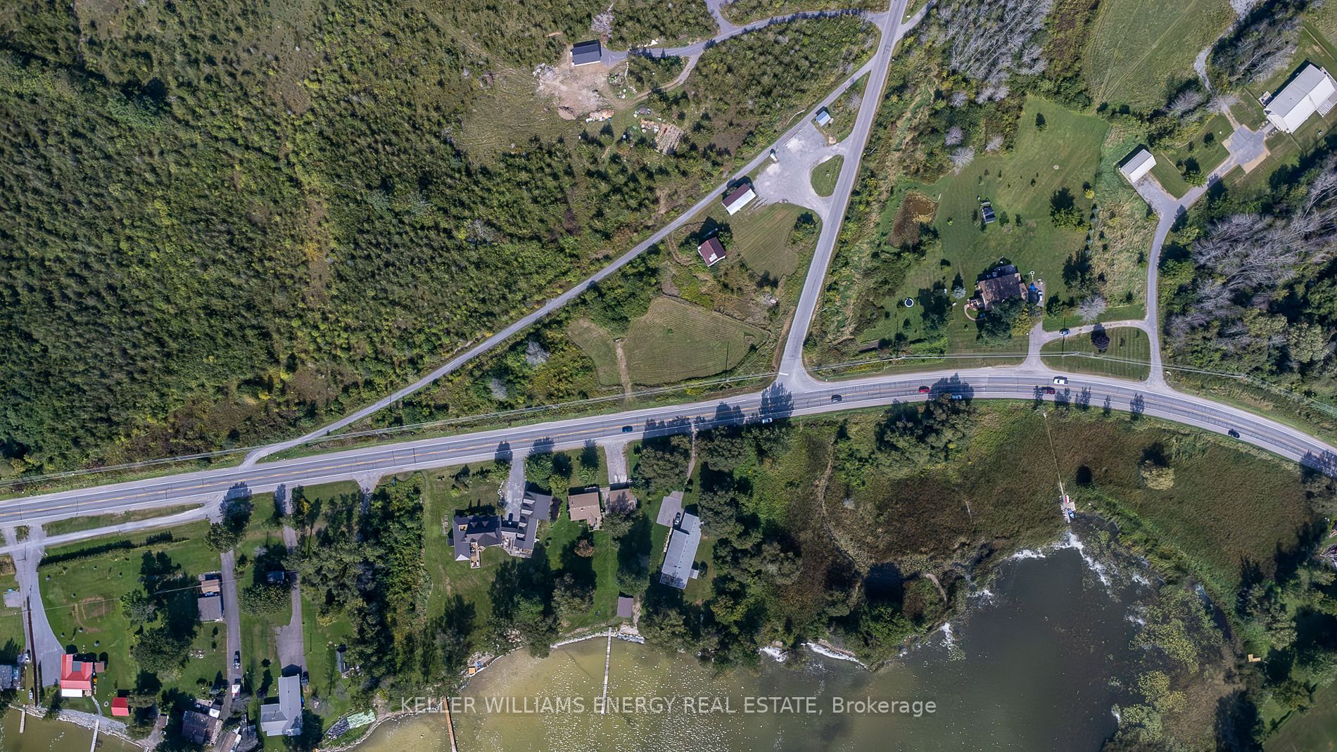 00 Loyalist Pkwy