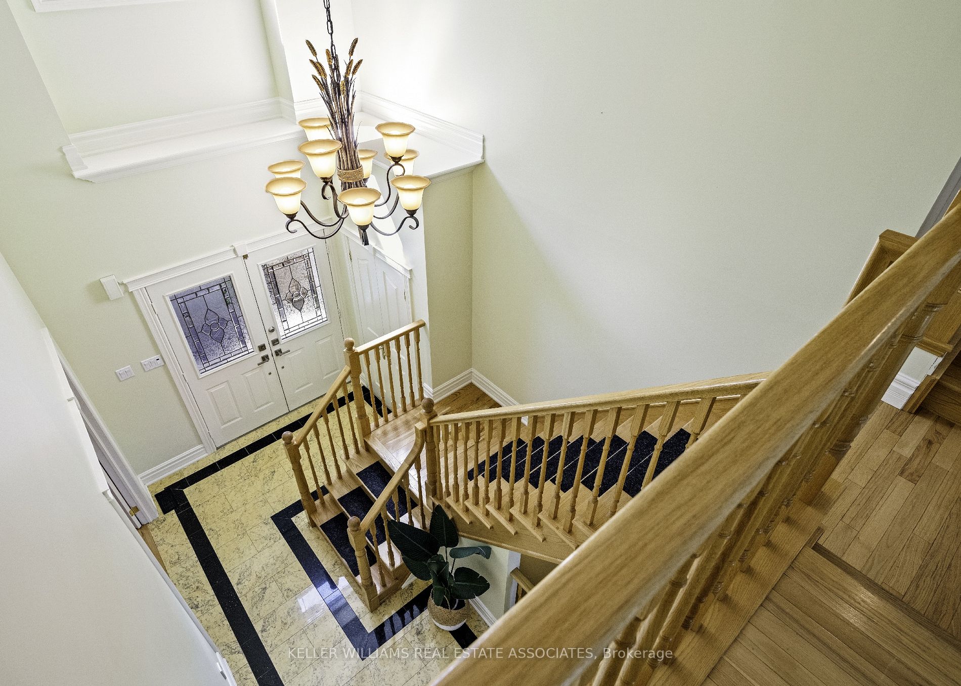24 Devonleigh Drive