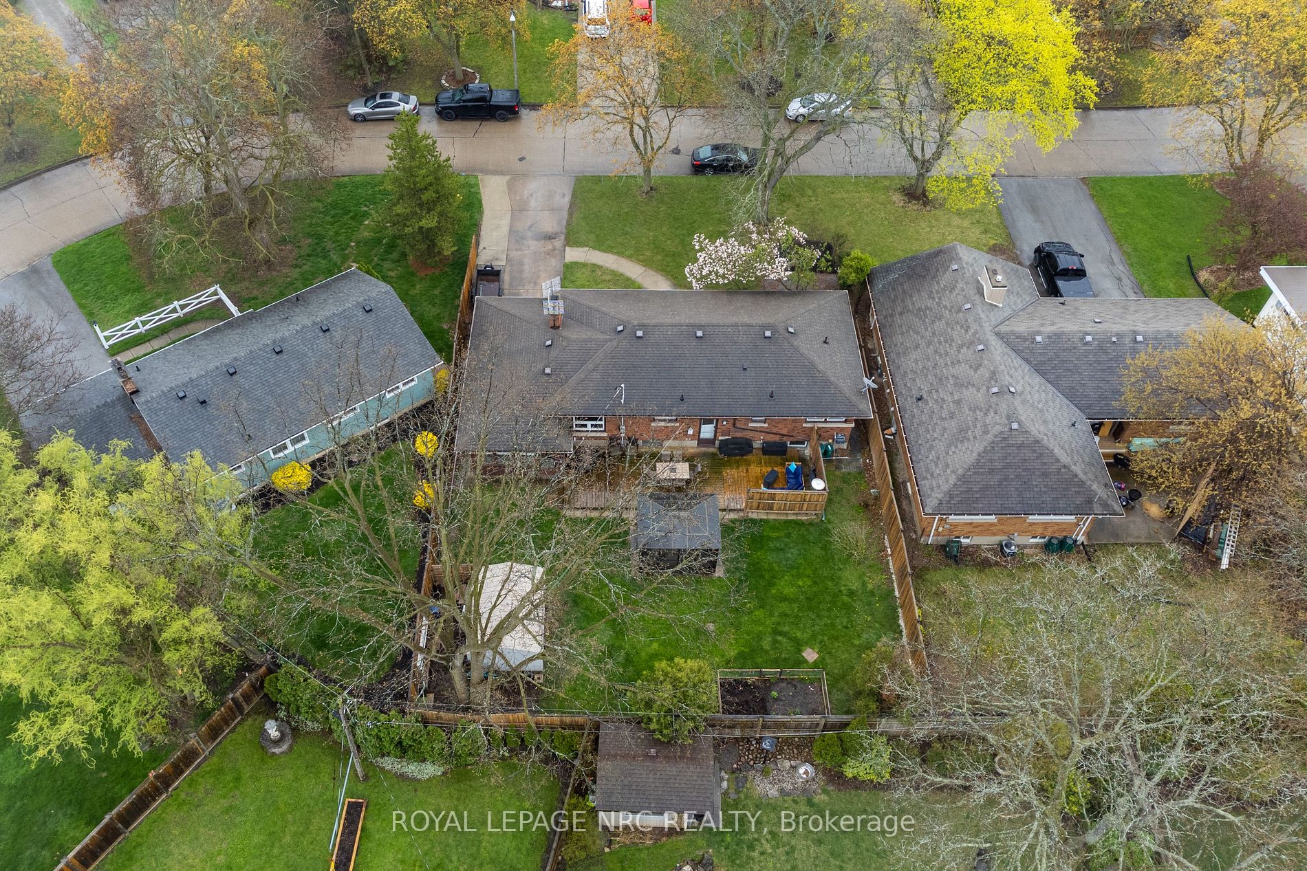 5 Northridge Ave