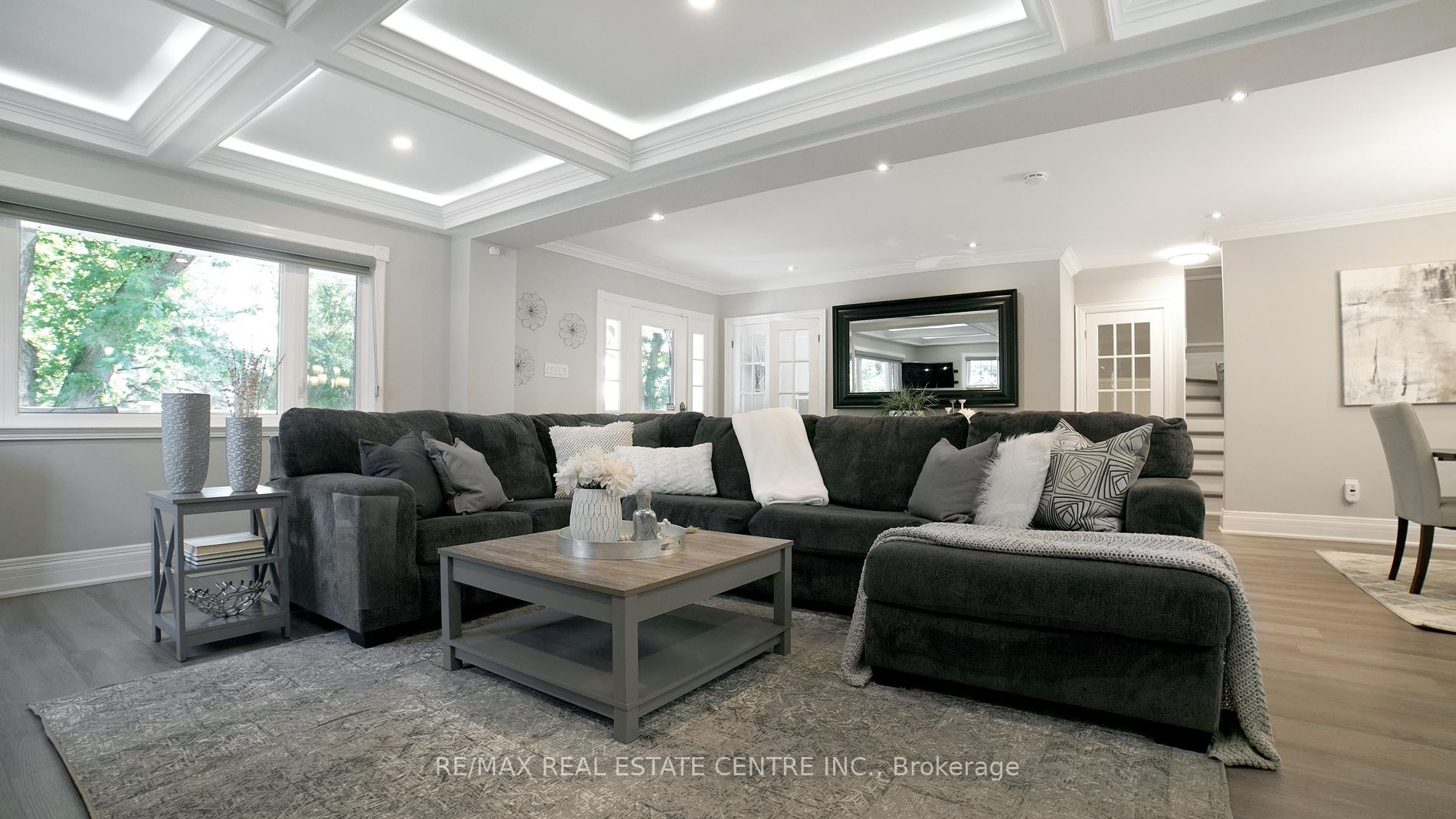 14 Buena Vista Drive