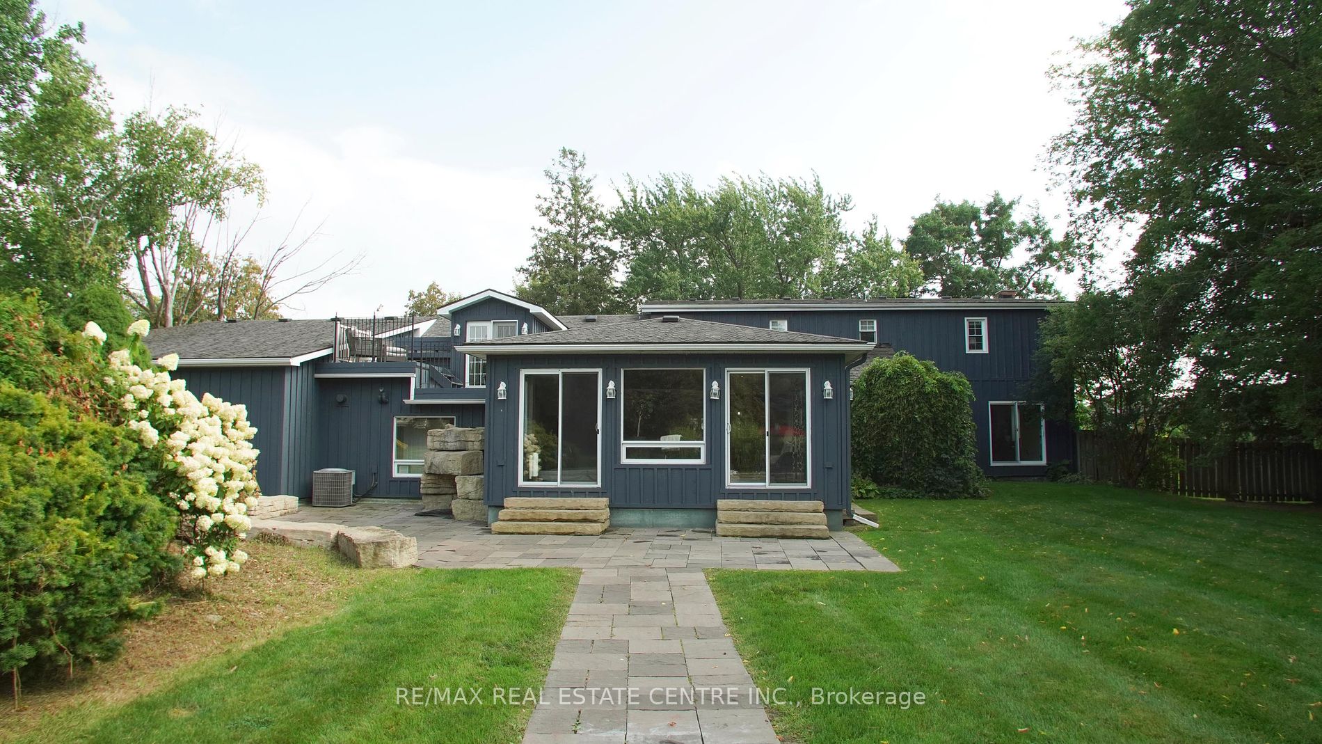 14 Buena Vista Drive