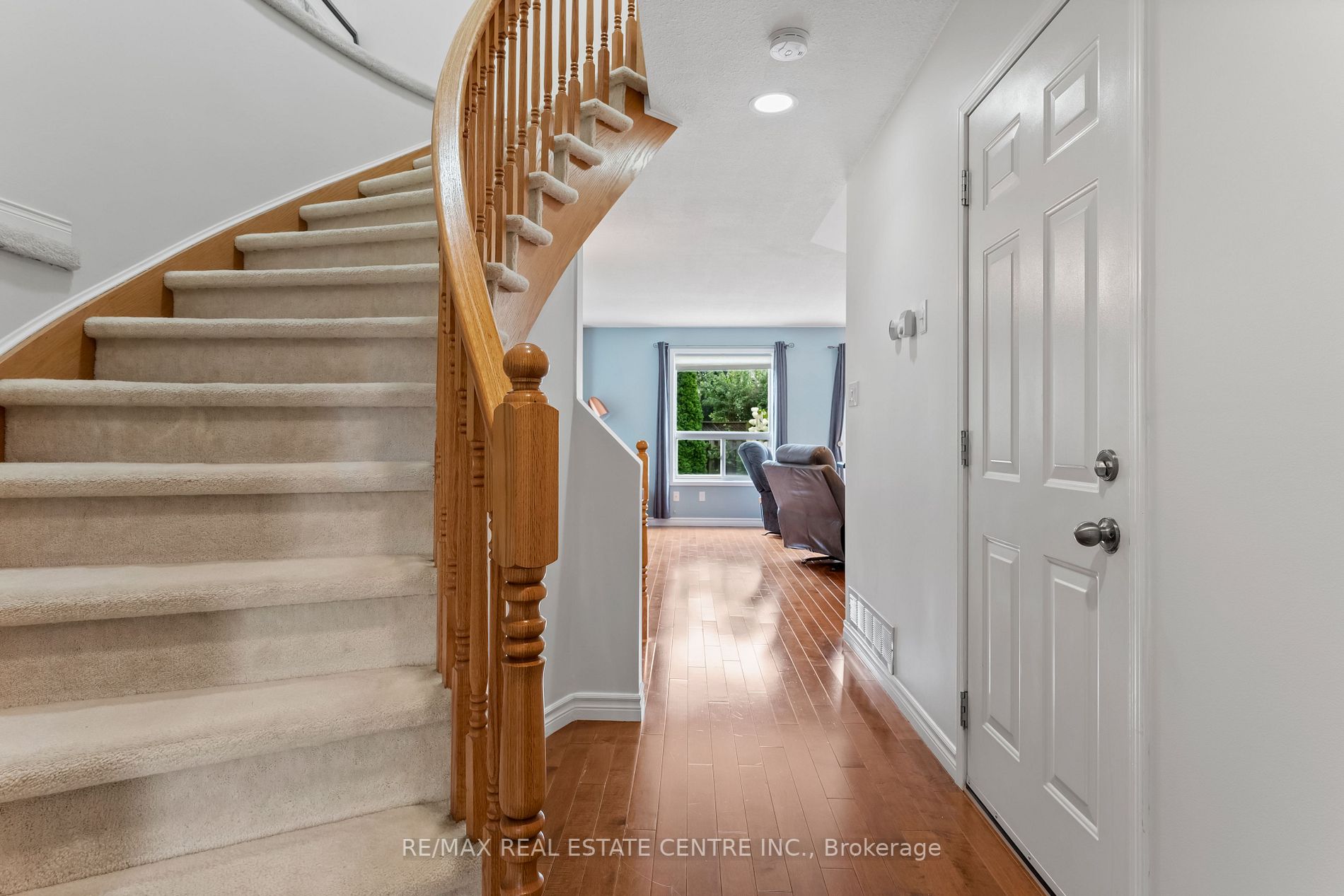 84 Foxborough Drive