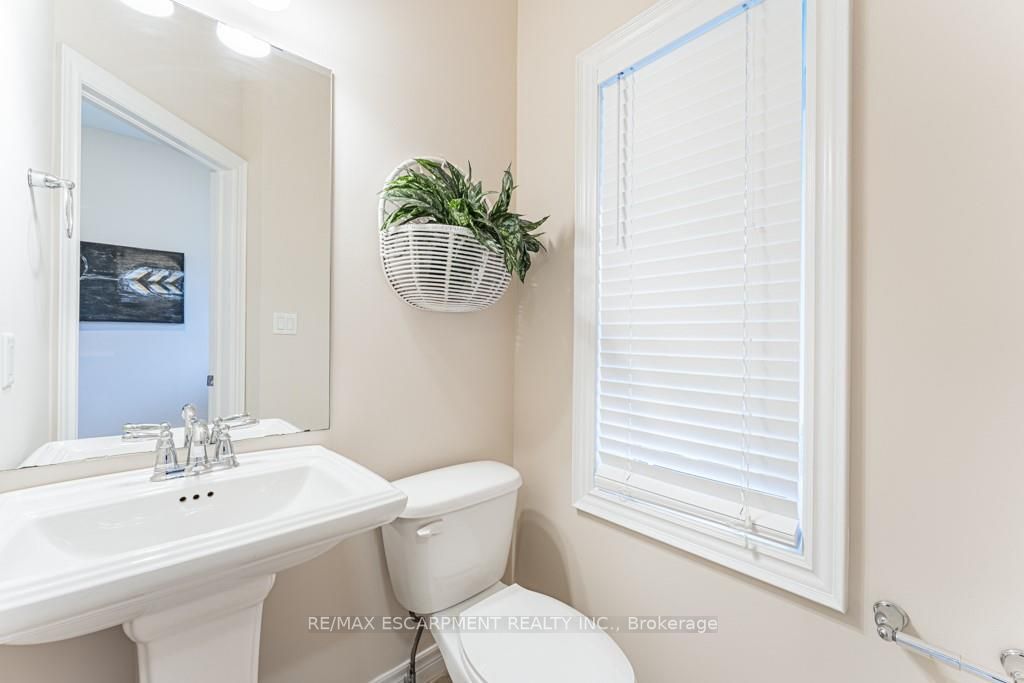 87 Sexton Cres