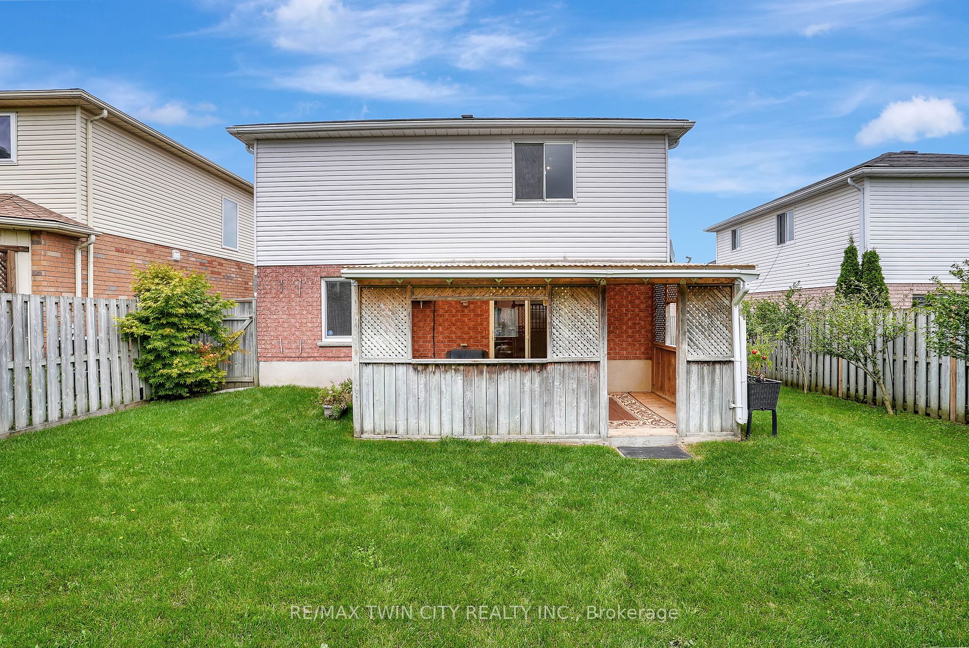 118 Julia Crescent