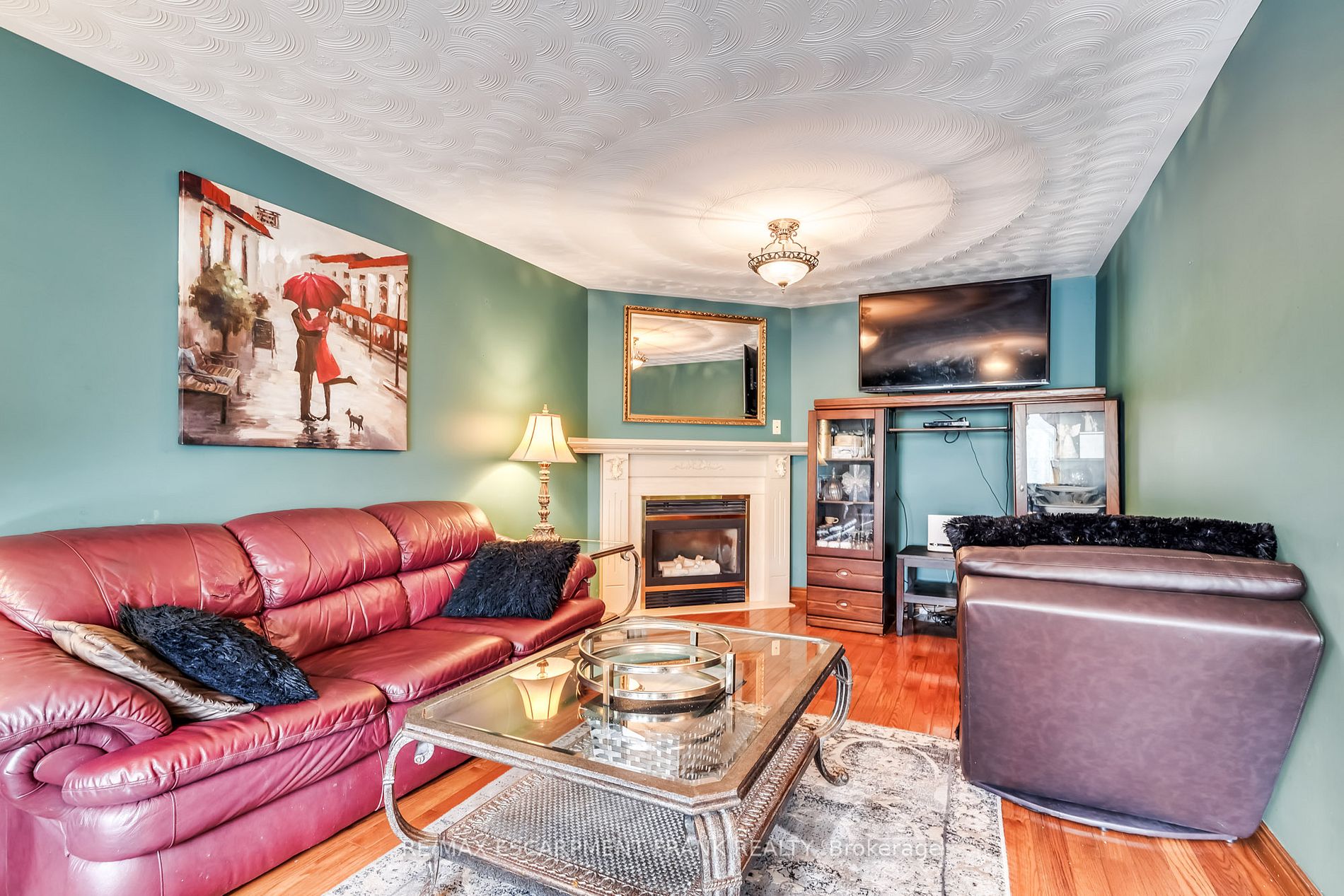 9 Sugarberry Crt