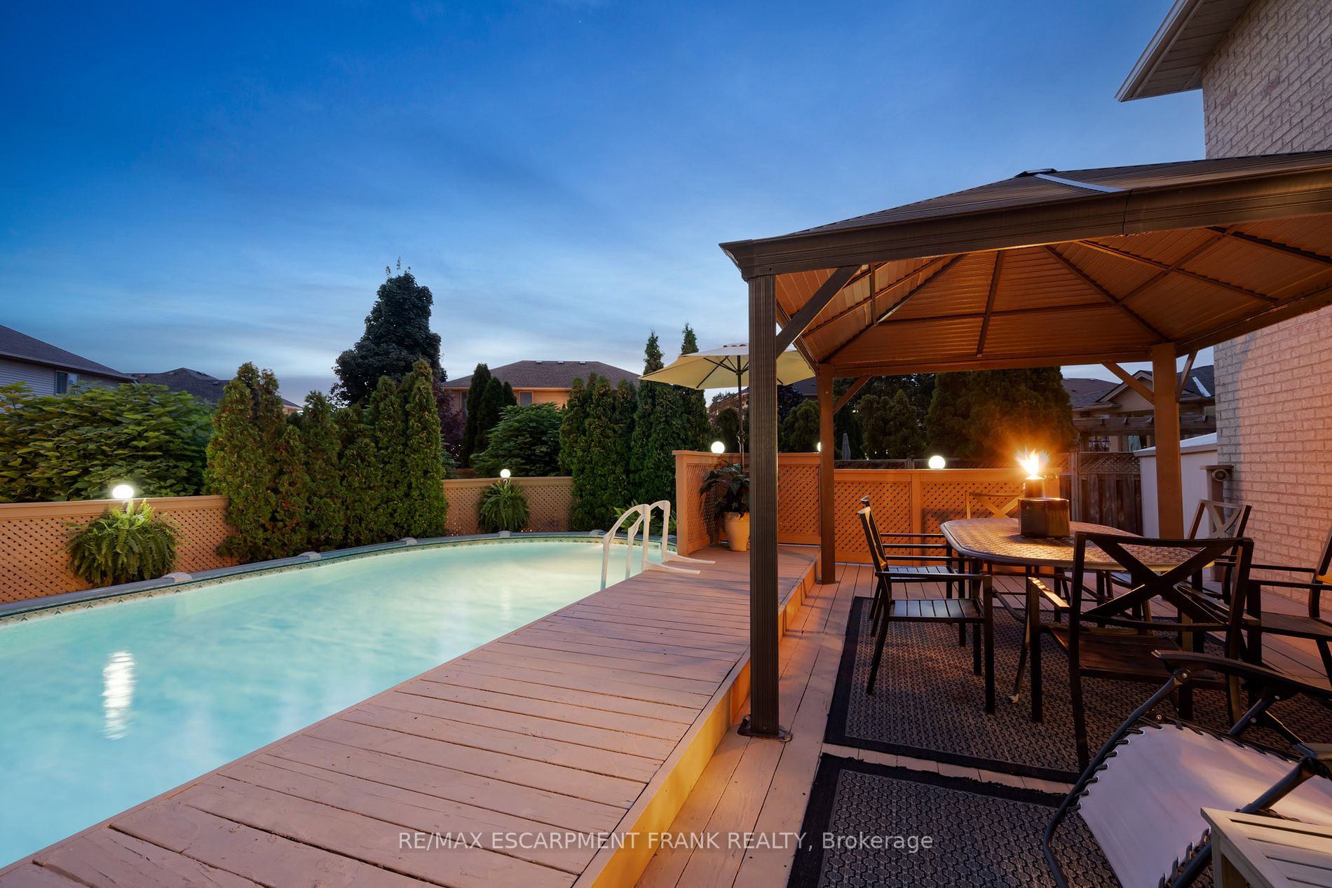 9 Sugarberry Crt