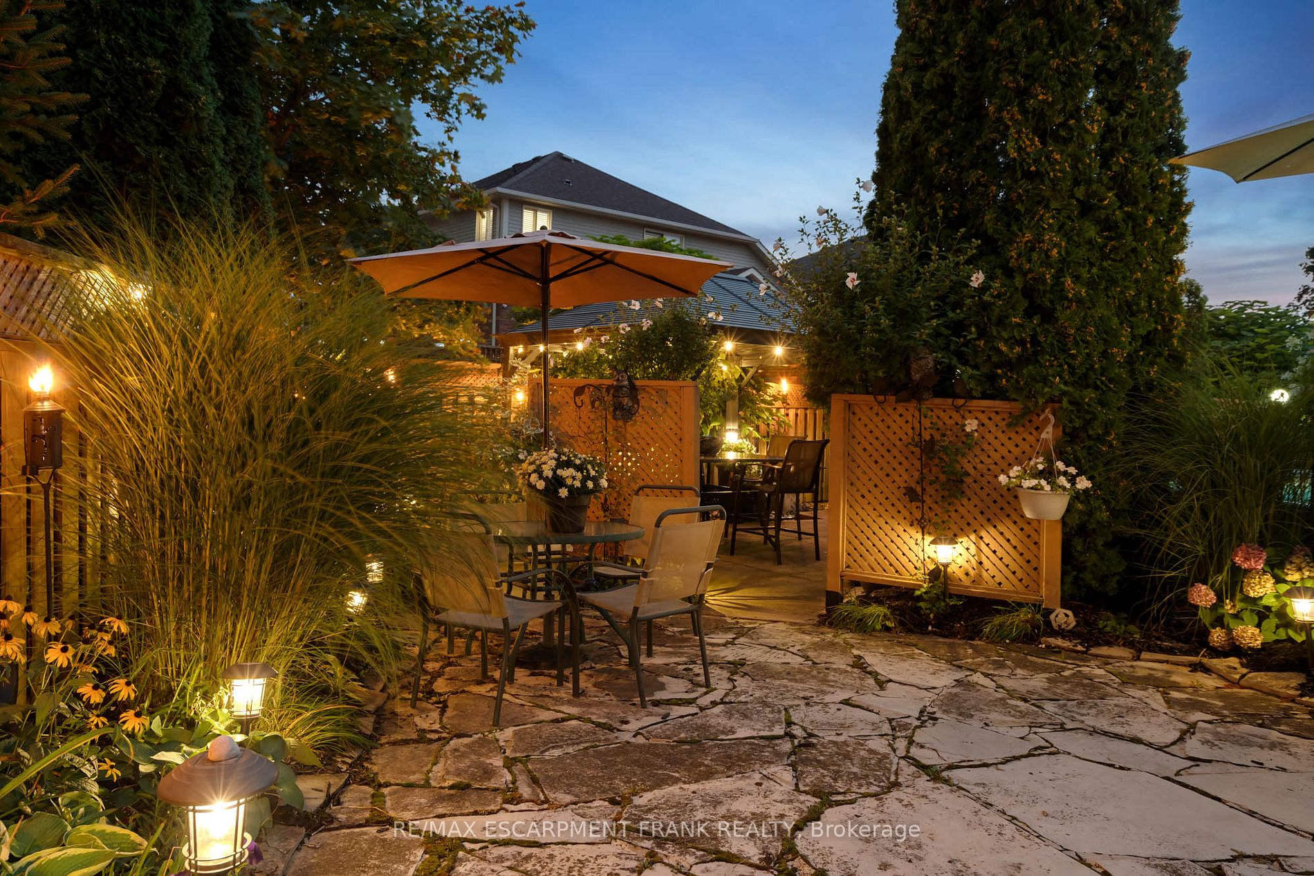 9 Sugarberry Crt
