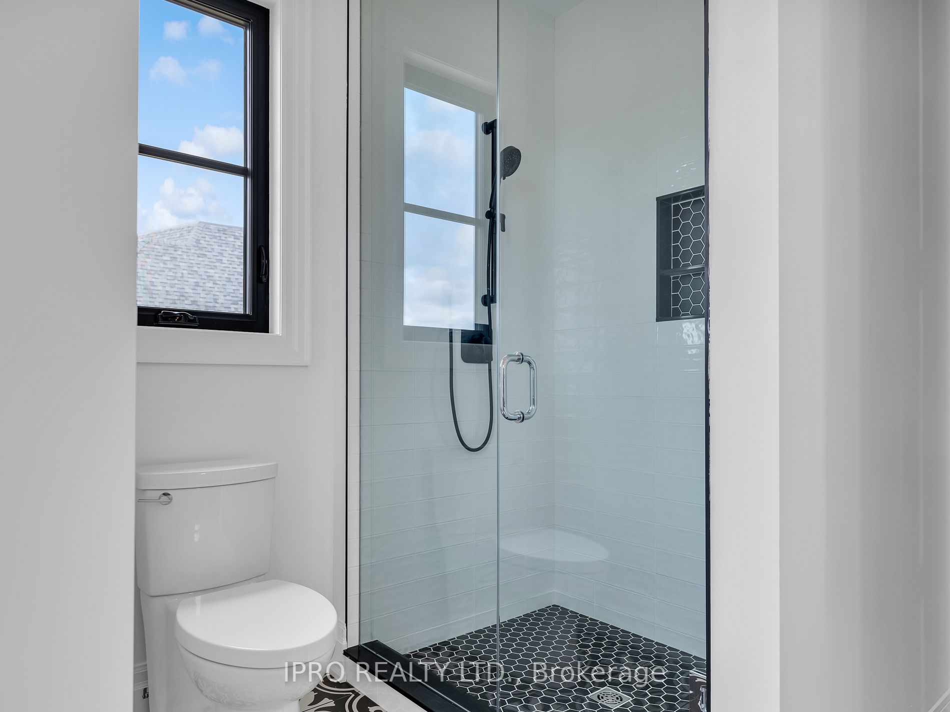 Listing X6808170 - Large Photo # 21