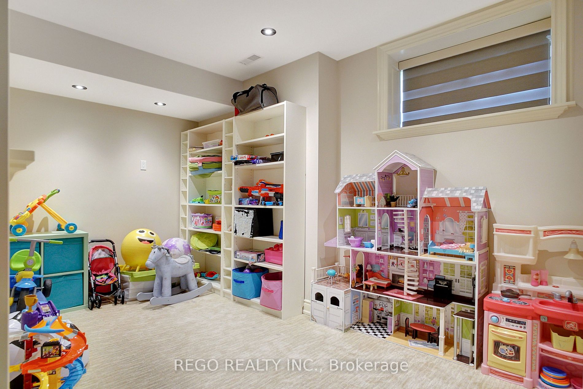114 Pioneer Tower Road