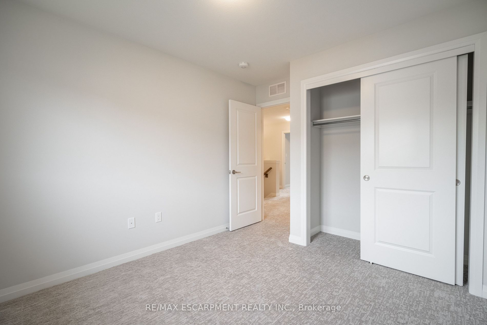 4552 PORTAGE Road, #49
