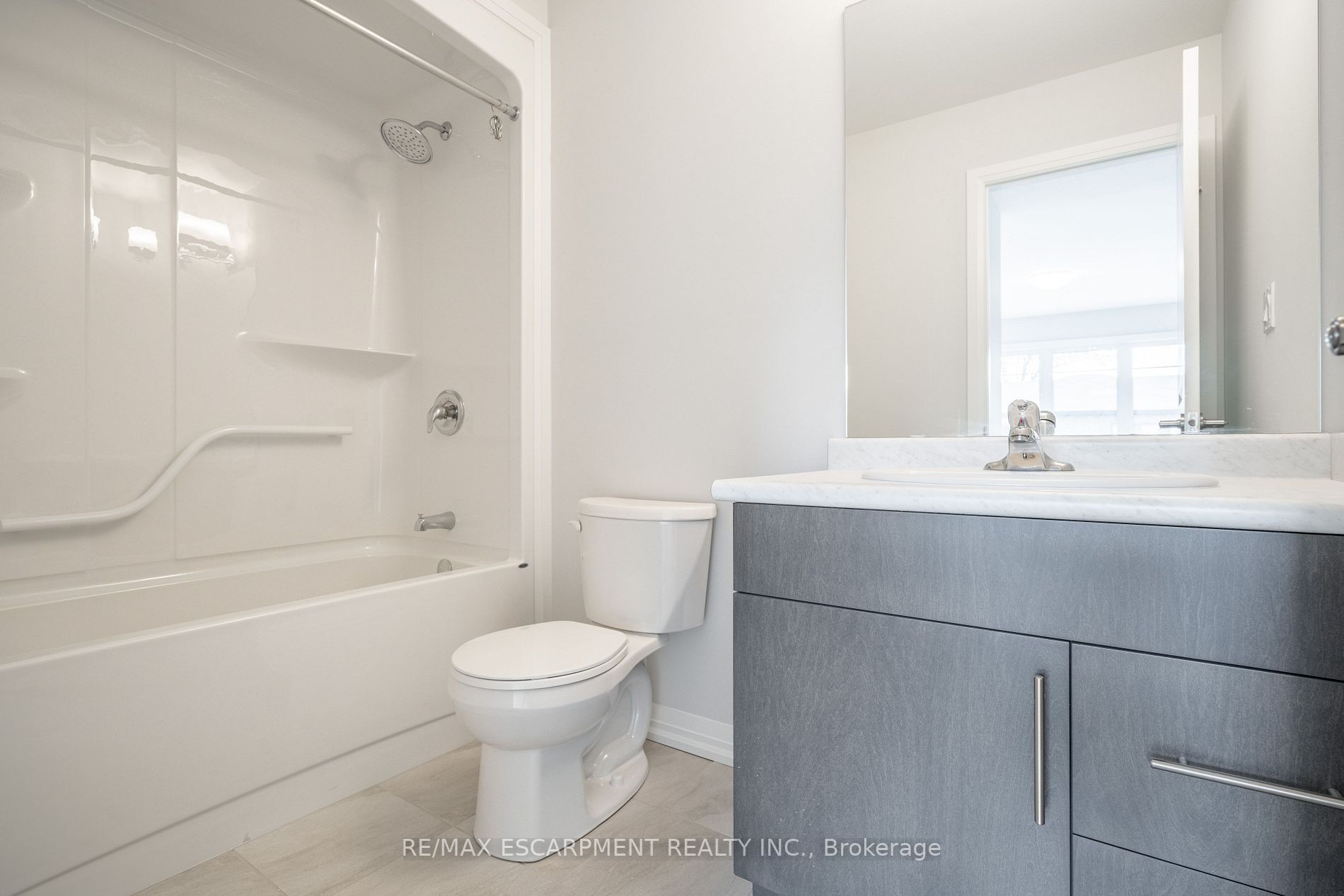 4552 PORTAGE Road, #49