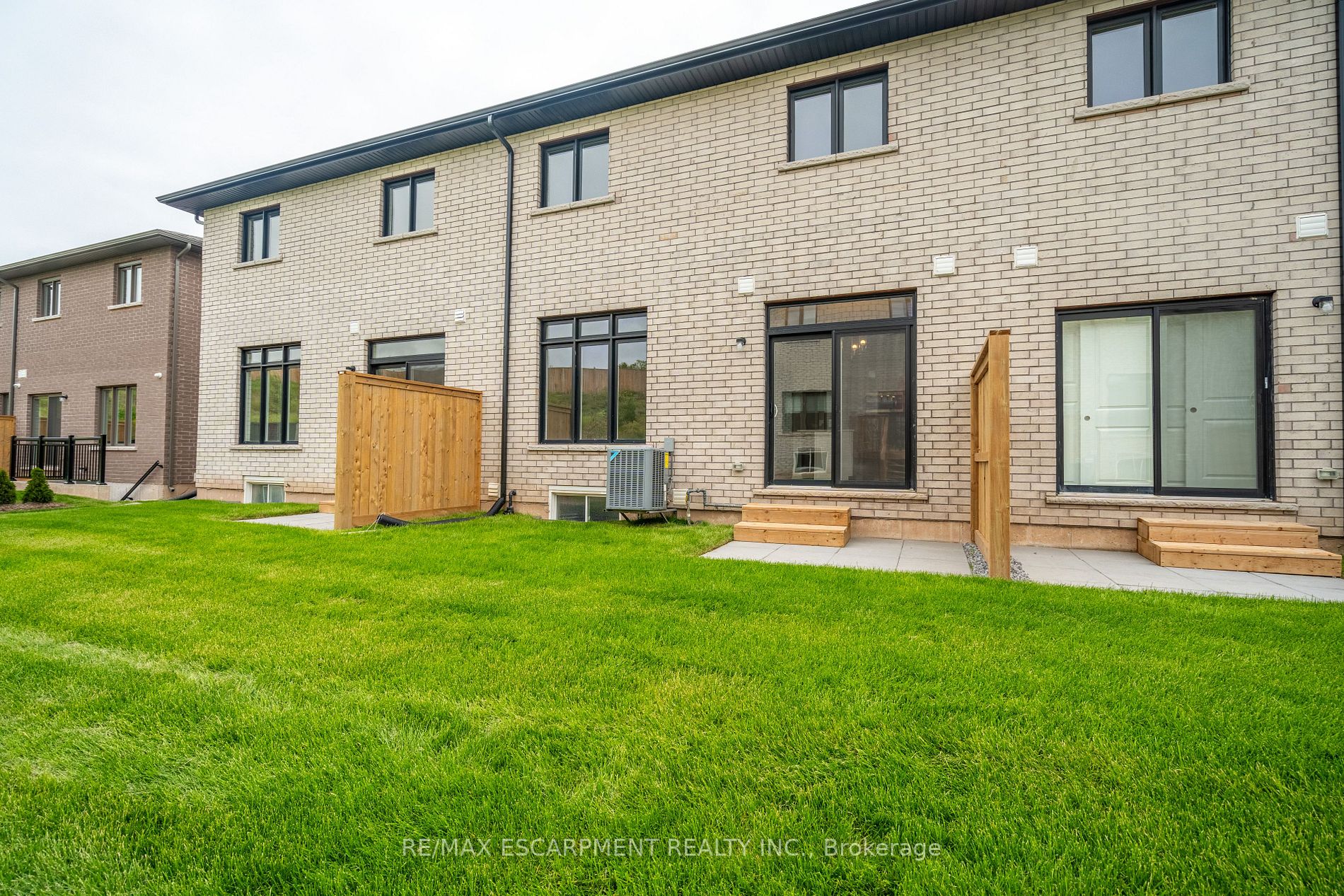 4552 PORTAGE Road, #49