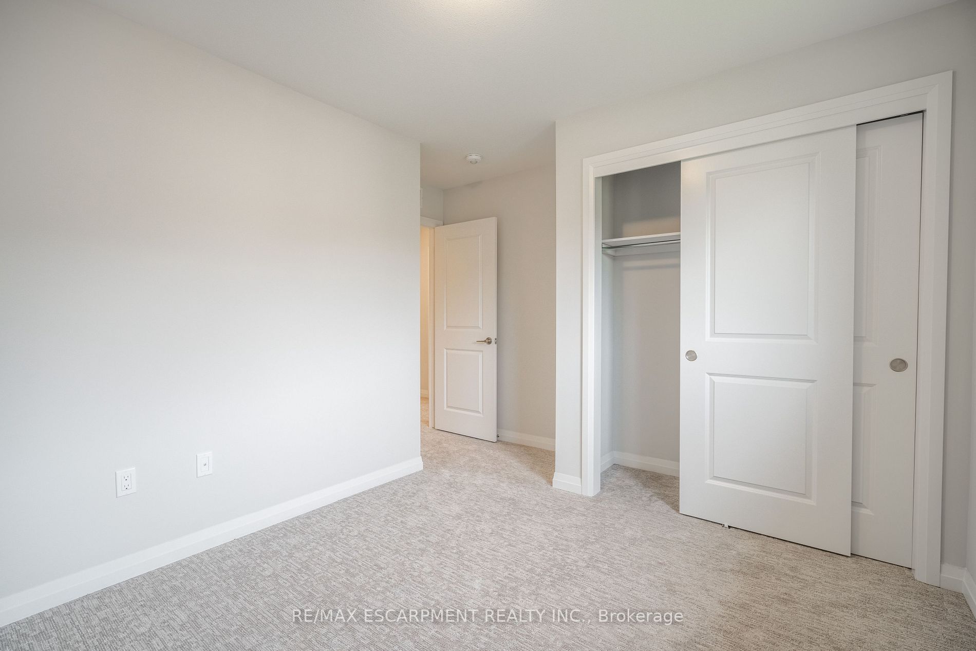 4552 PORTAGE Road, #49