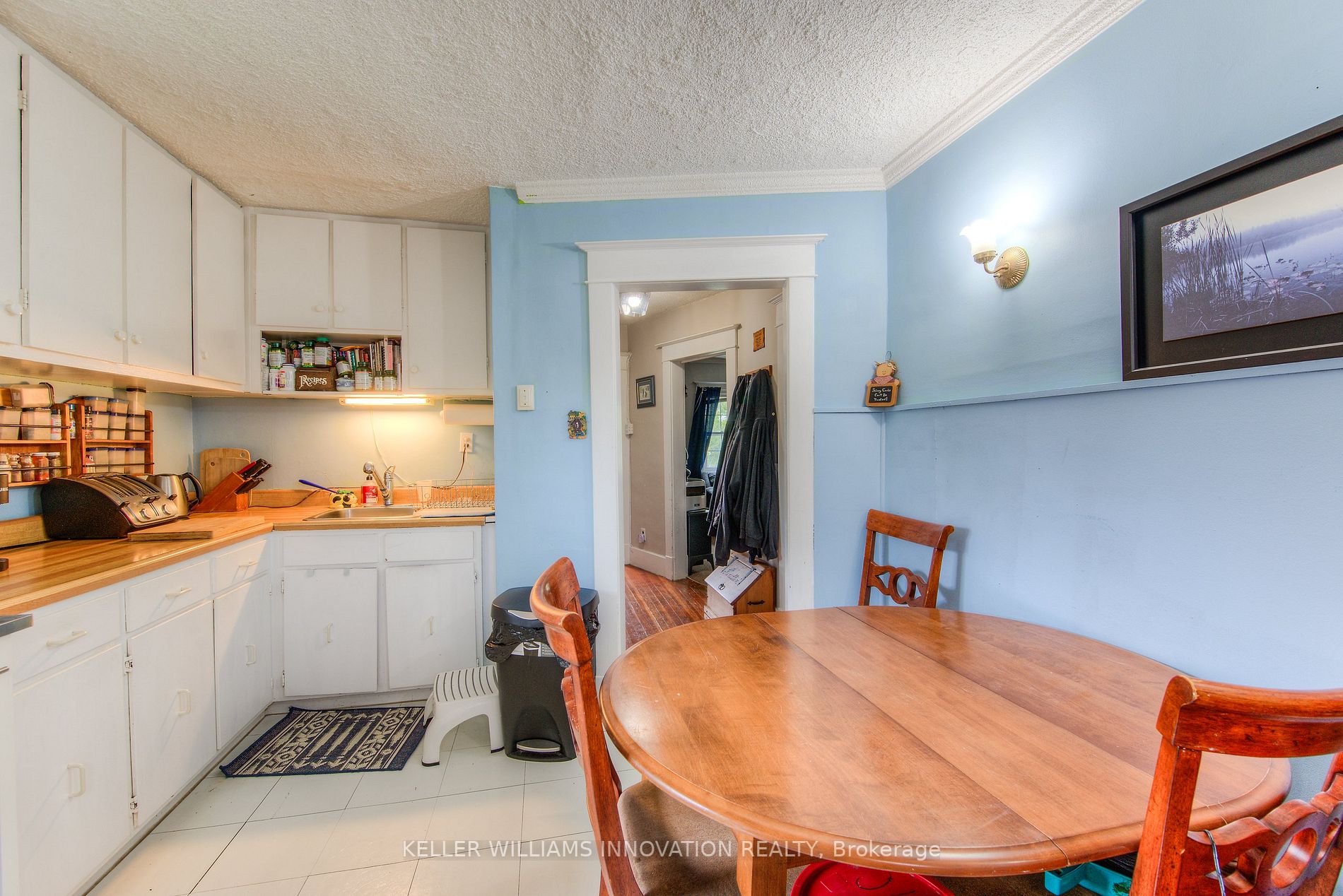 54 Franklin Street S