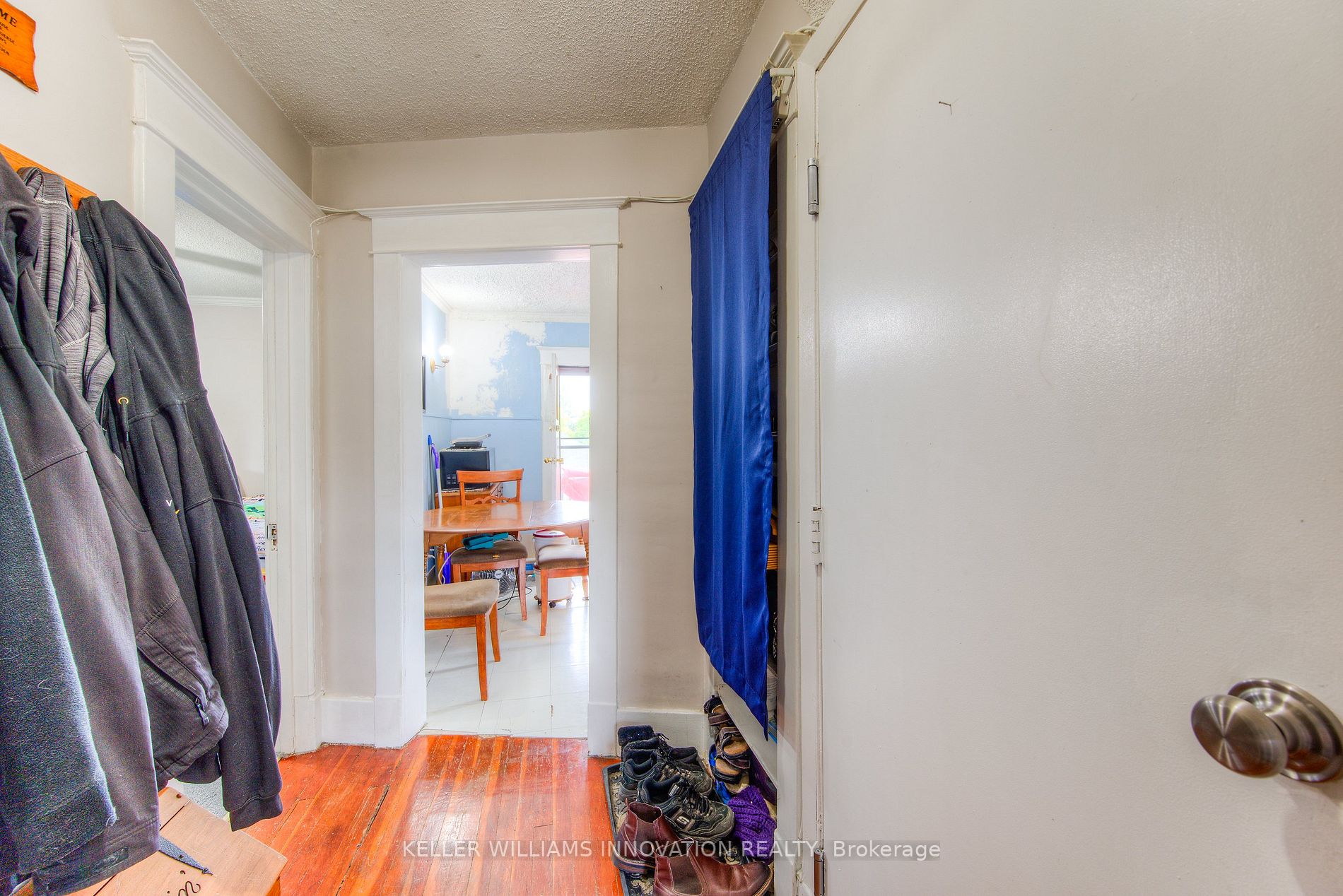 54 Franklin Street S
