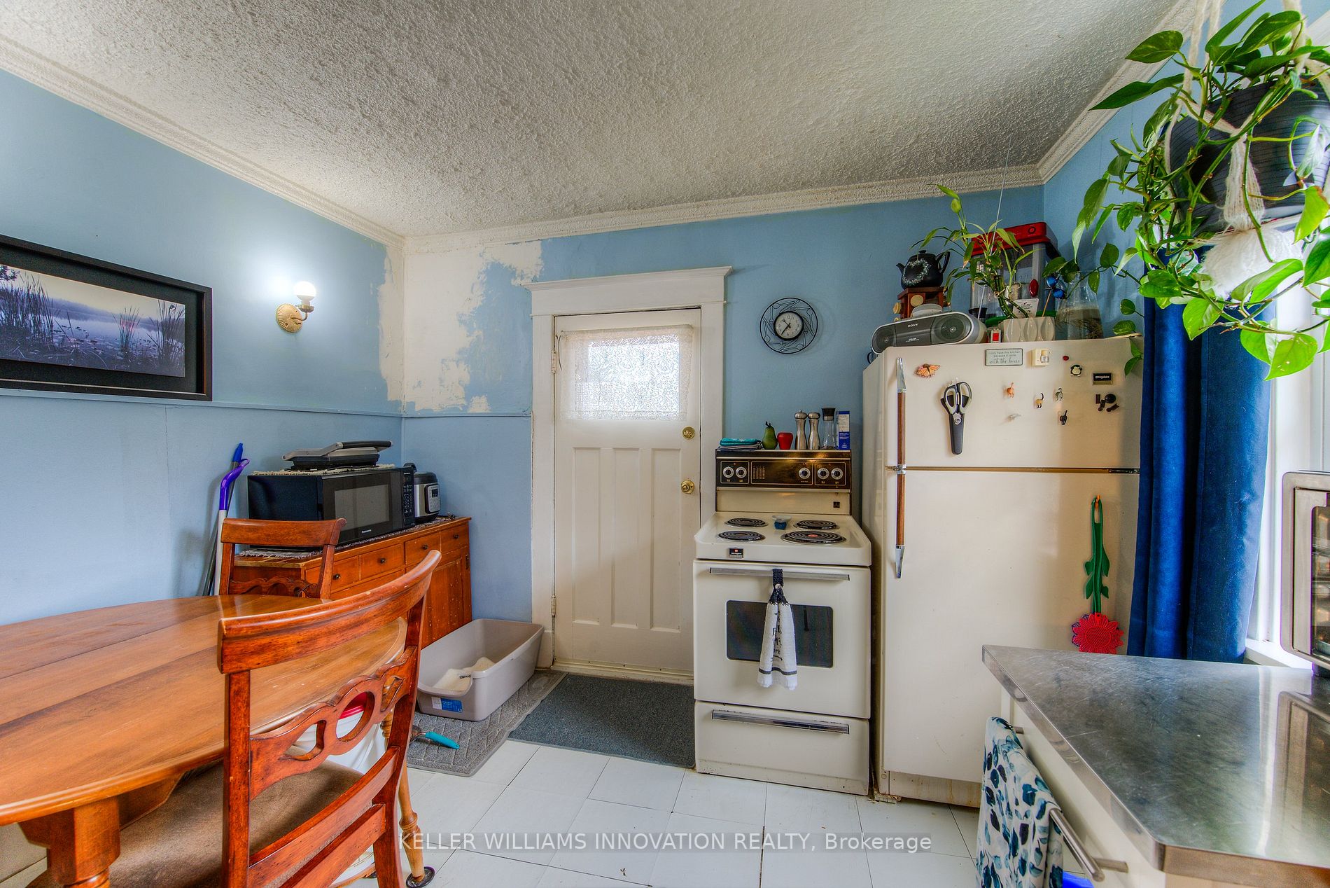 54 Franklin Street S