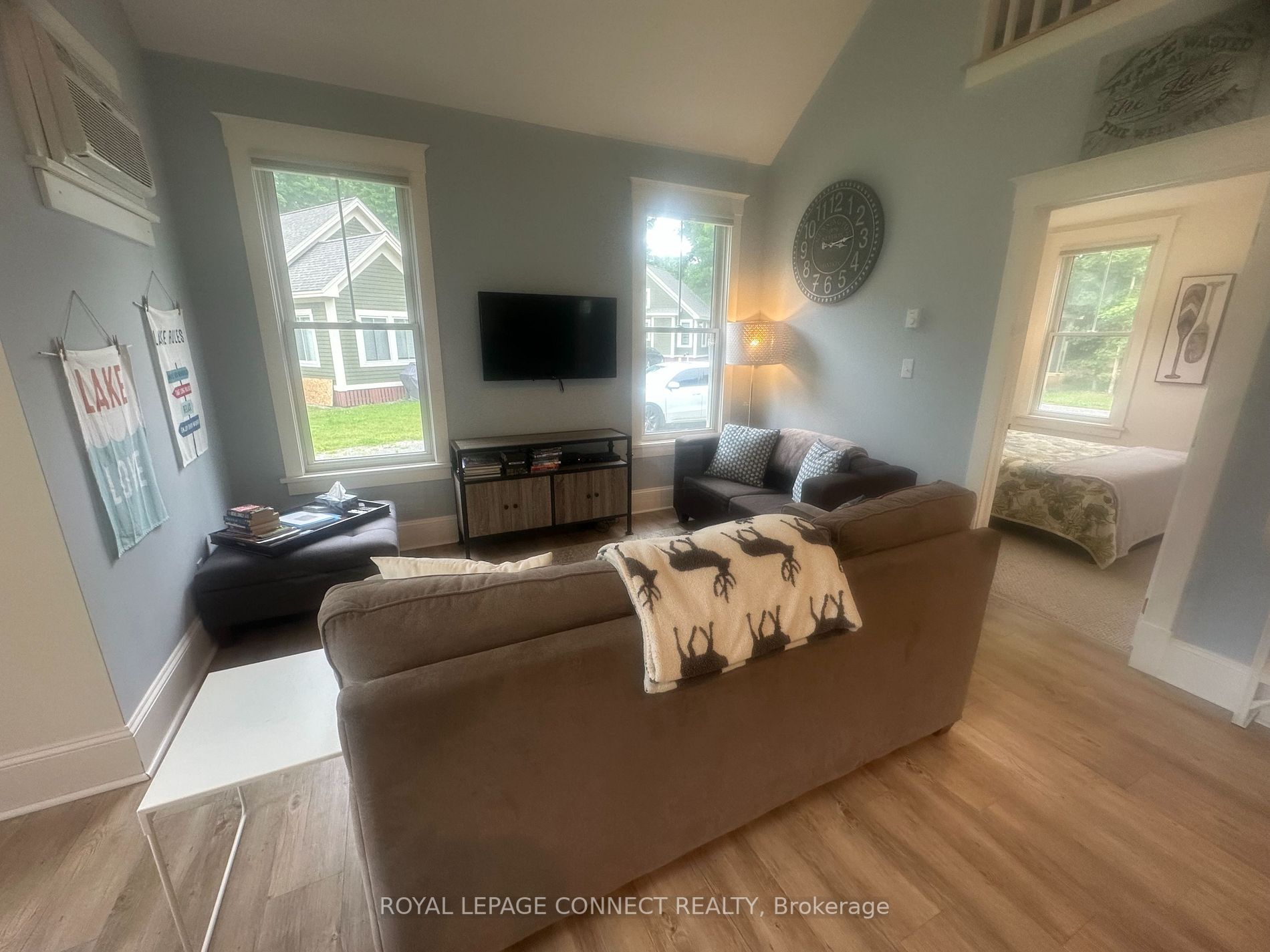 11 Hollow Lane, #219