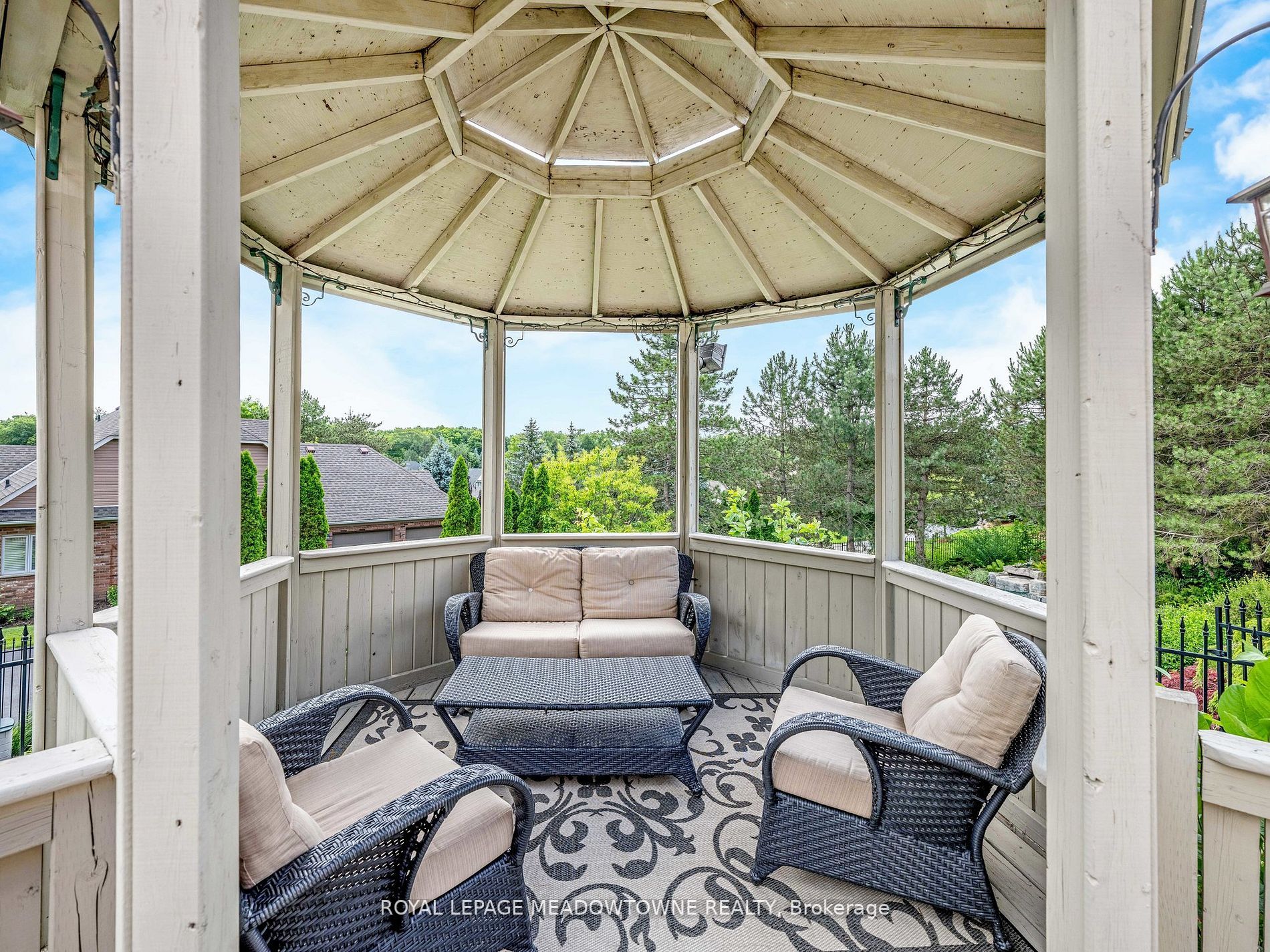 9 Palomino Dr