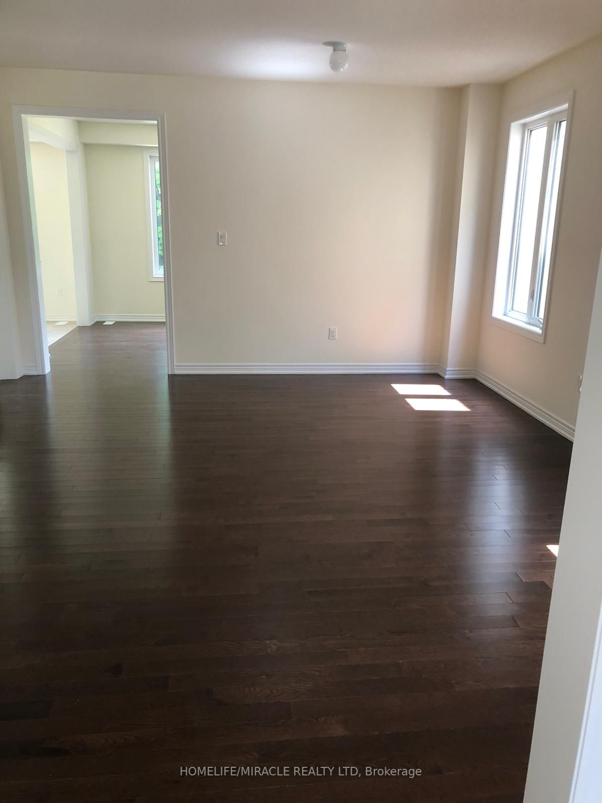 480 Black Cherry Cres