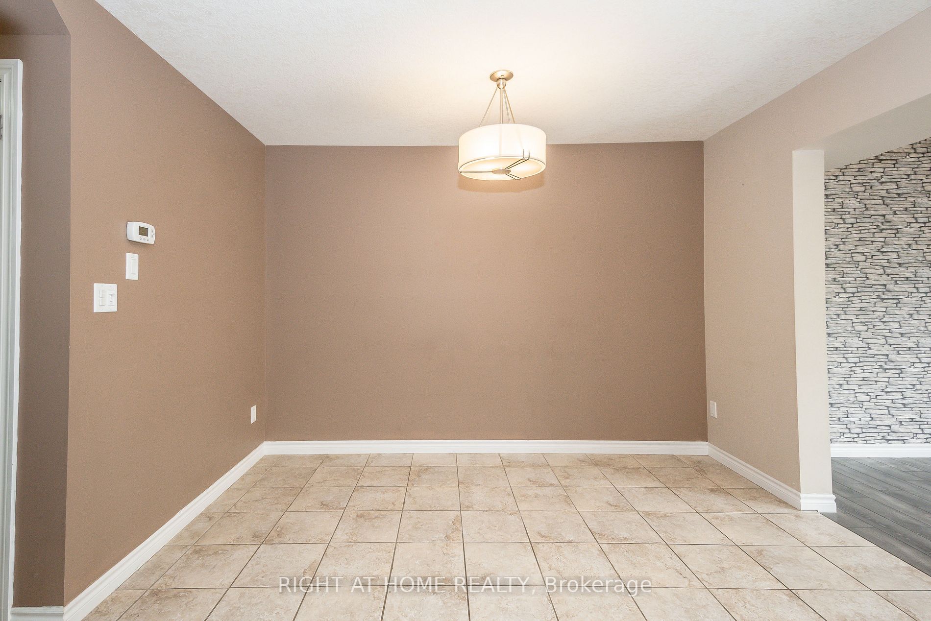 555 Chablis Drive, #23