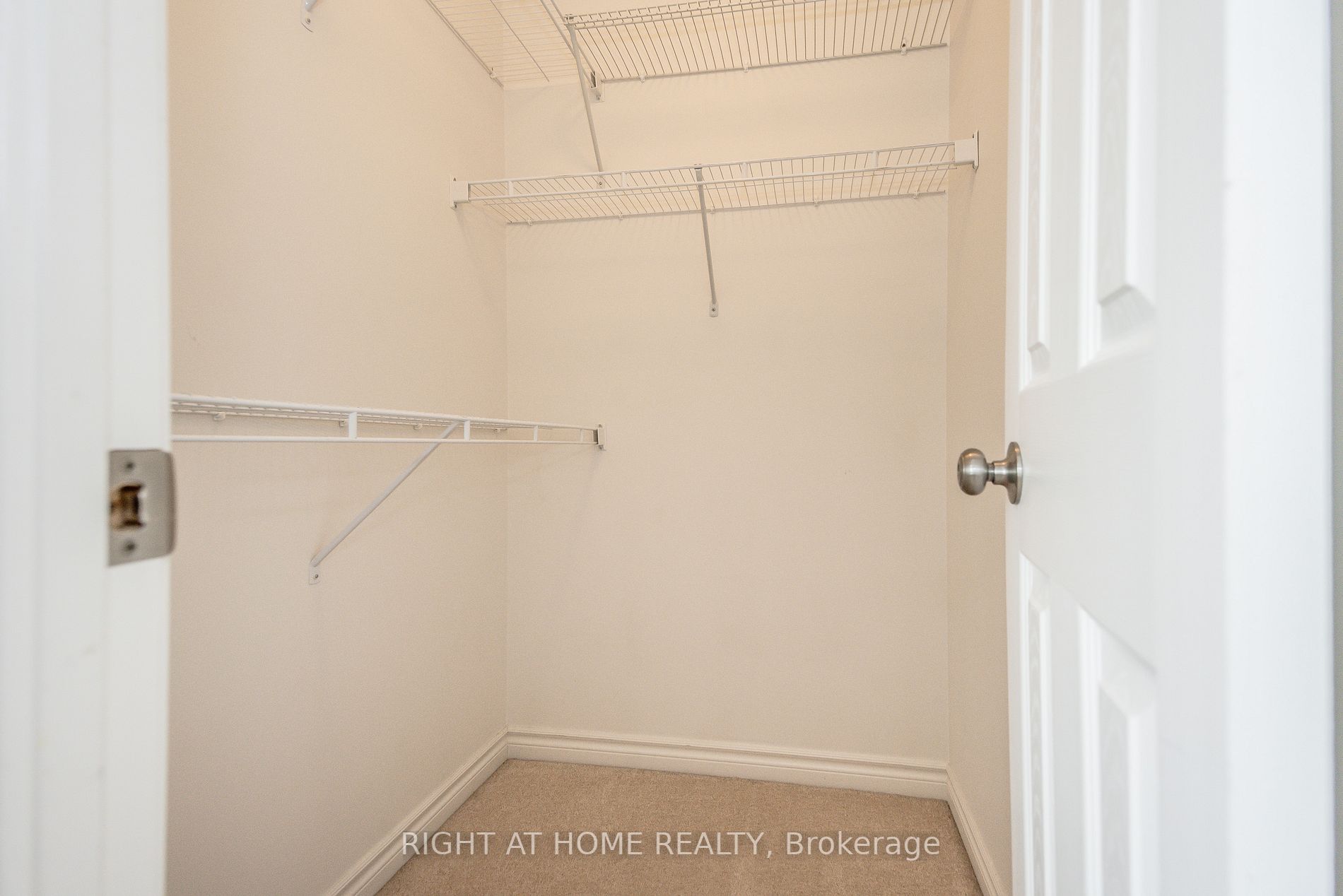 555 Chablis Drive, #23