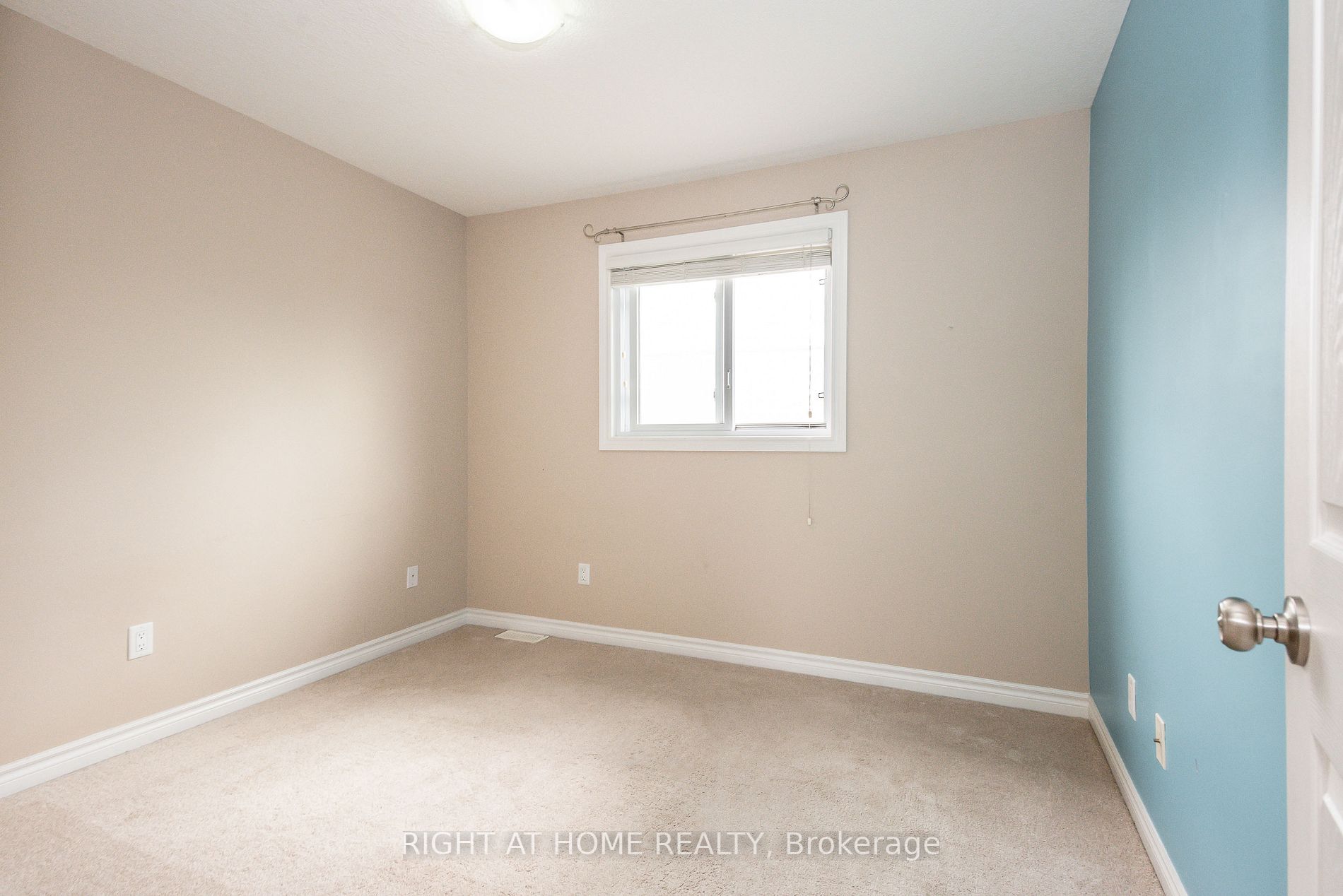 555 Chablis Drive, #23