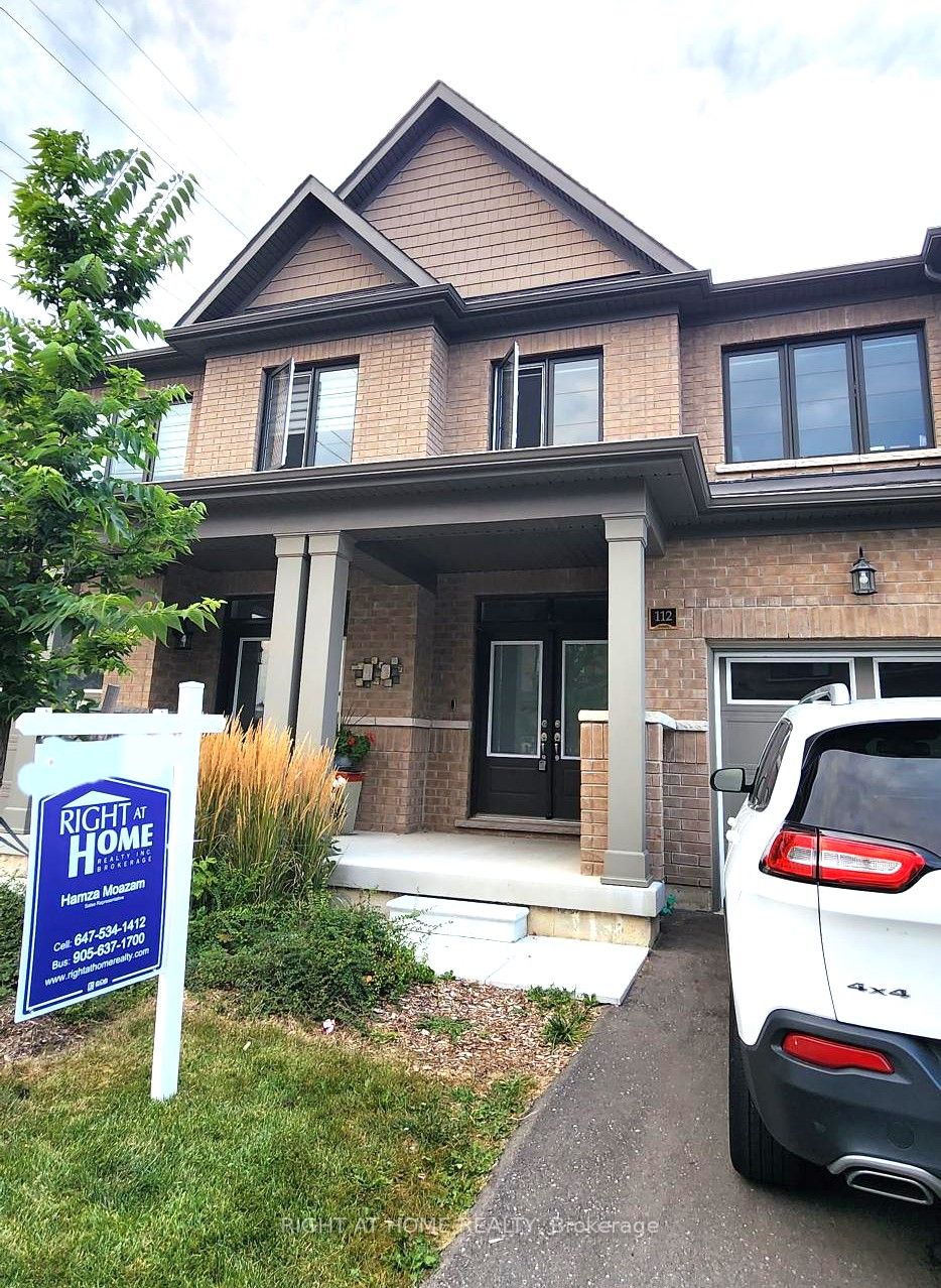 166 Deerpath Dr, #112