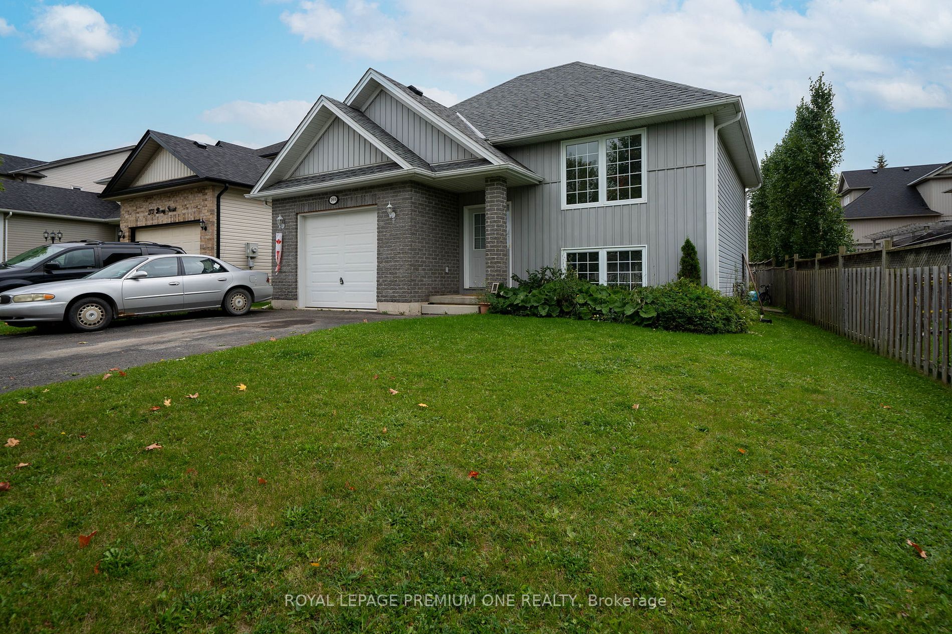 Listing X6809716 - Large Photo # 2