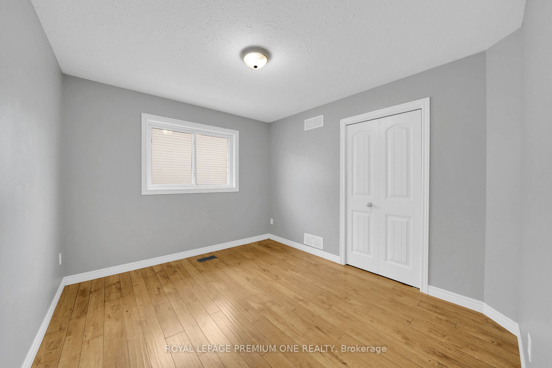 Listing X6809716 - Large Photo # 16