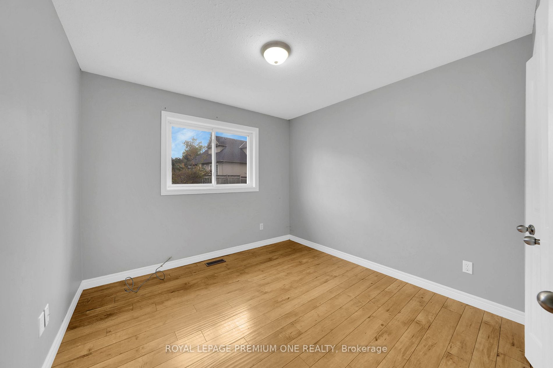 Listing X6809716 - Large Photo # 19