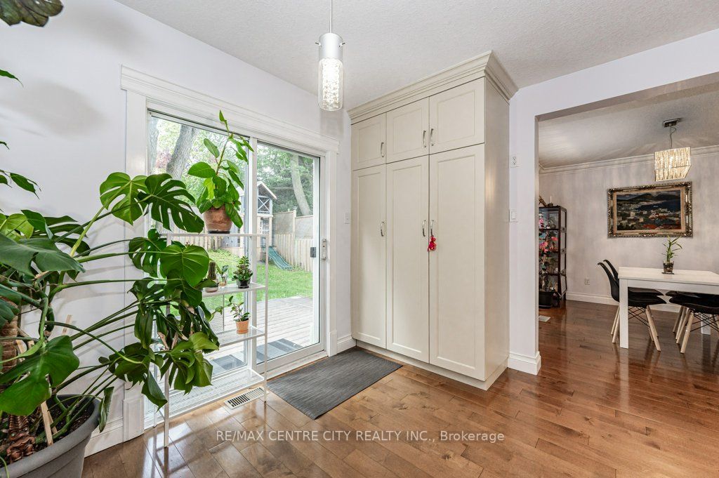 38 Thompson Drive