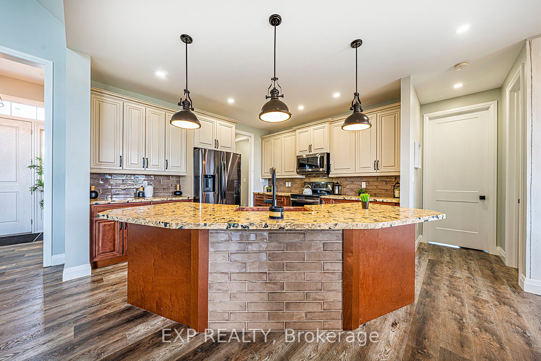 Listing X6810074 - Large Photo # 10