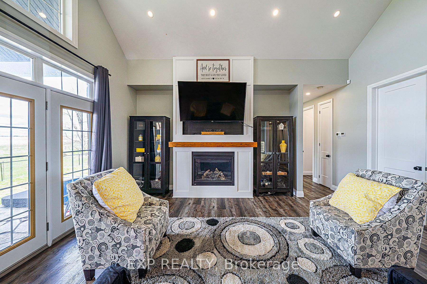 Listing X6810074 - Large Photo # 7