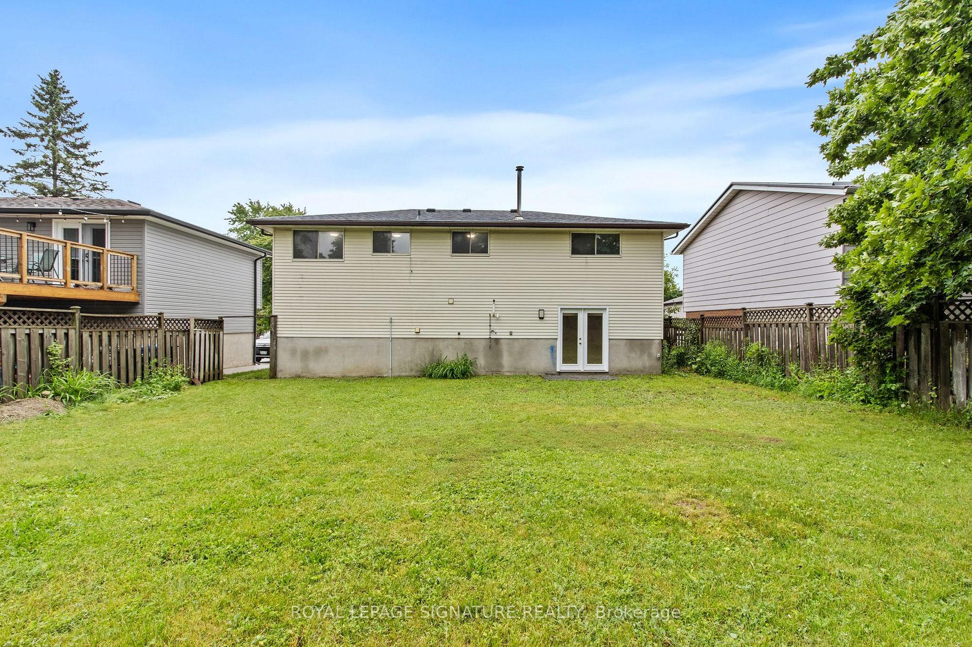 20 Briarlea Road E