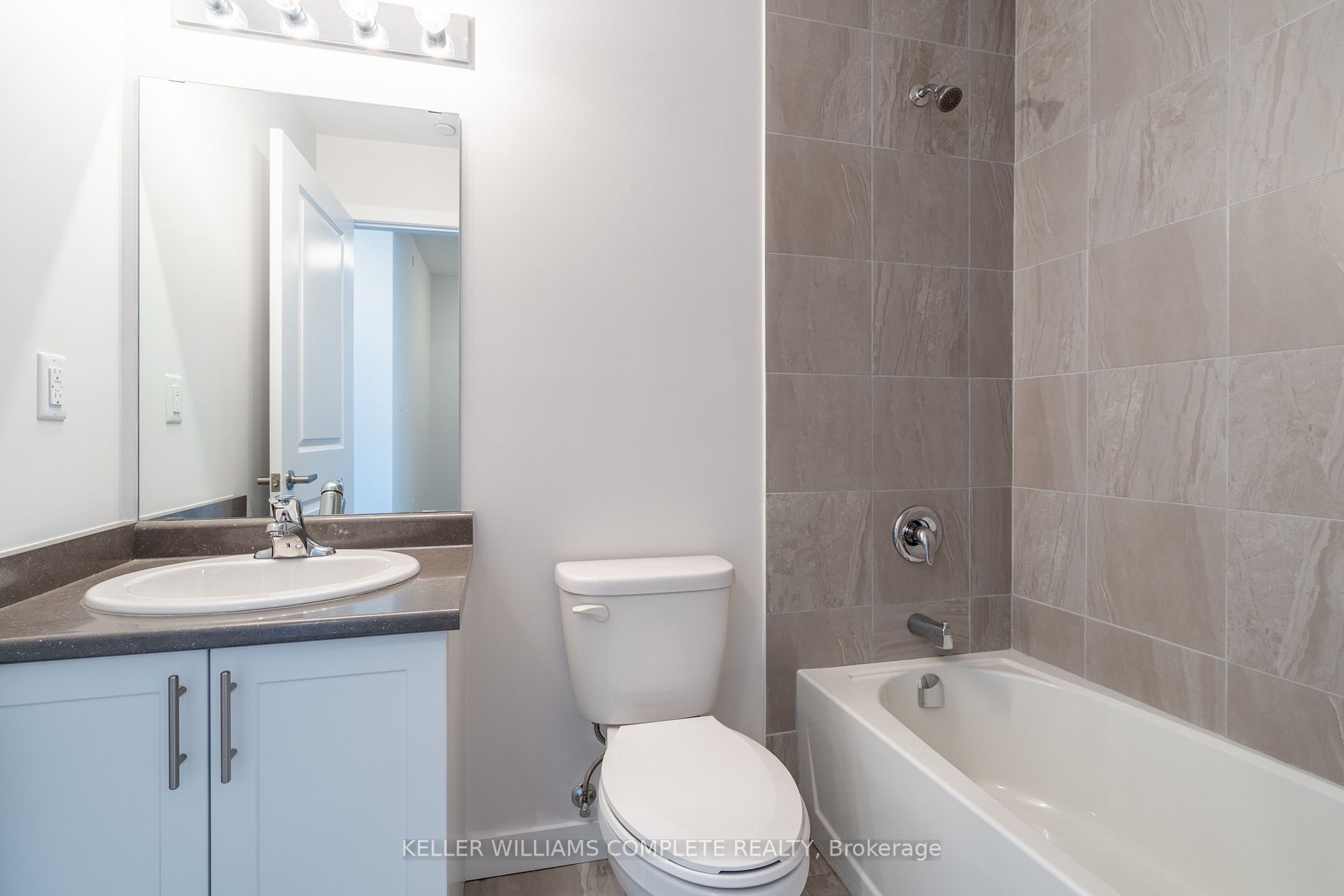 101 Shoreview Pl, #130