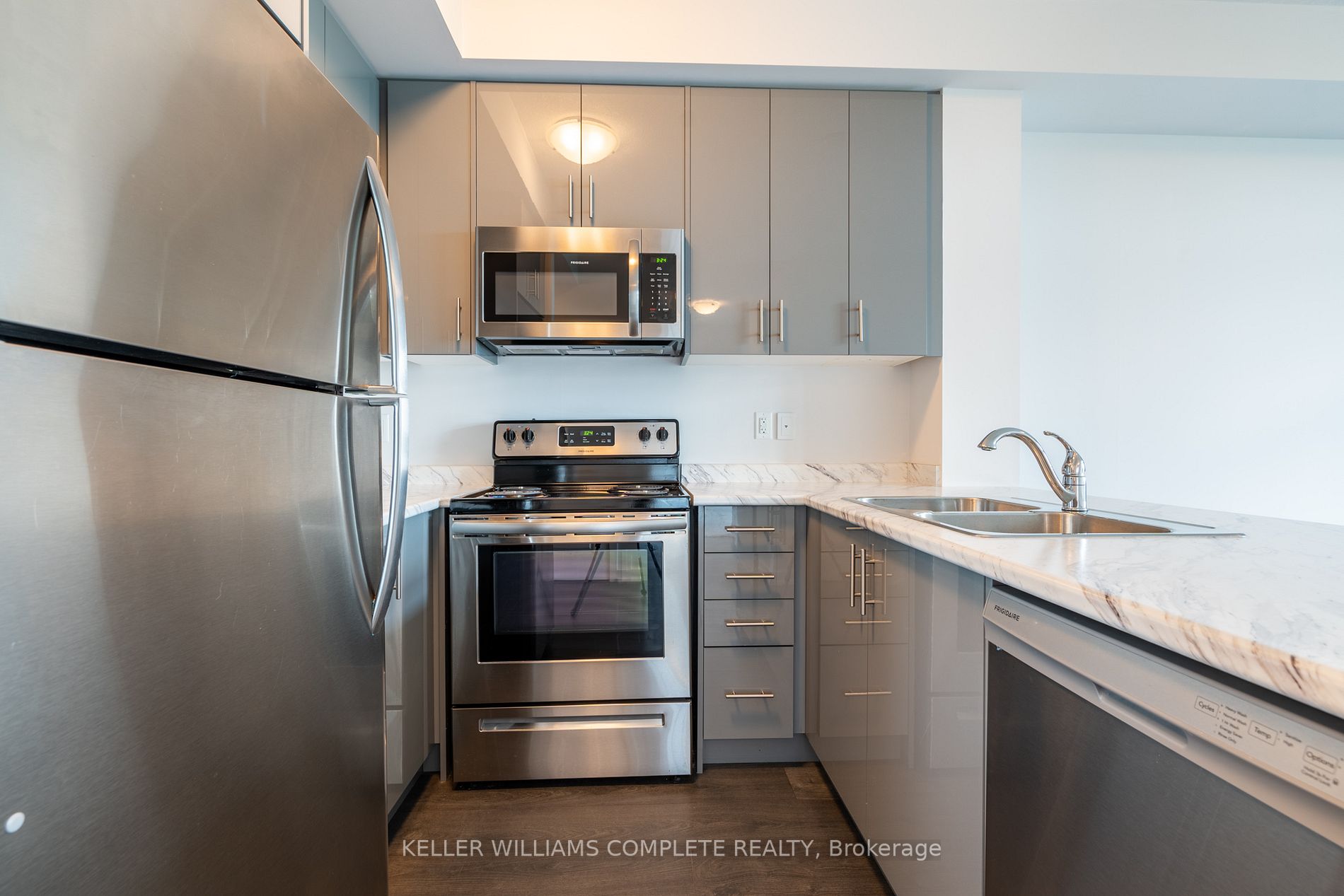 101 Shoreview Pl, #130