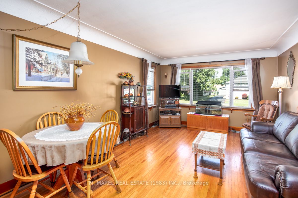 36 Durham Rd