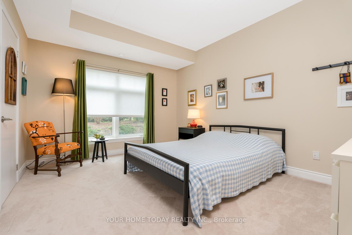 106 Bard Boulevard, #107
