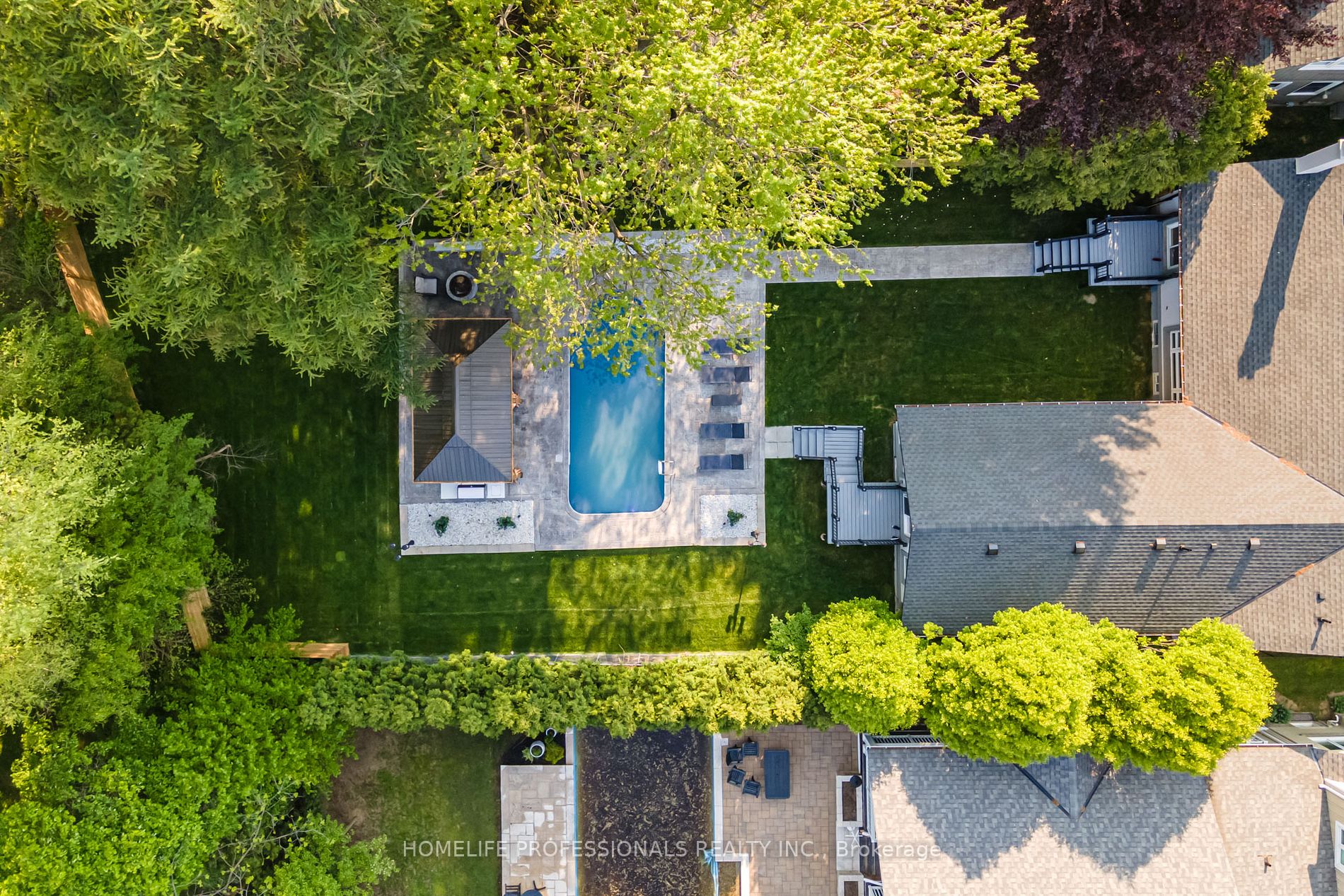 34 Jerseyville Rd E