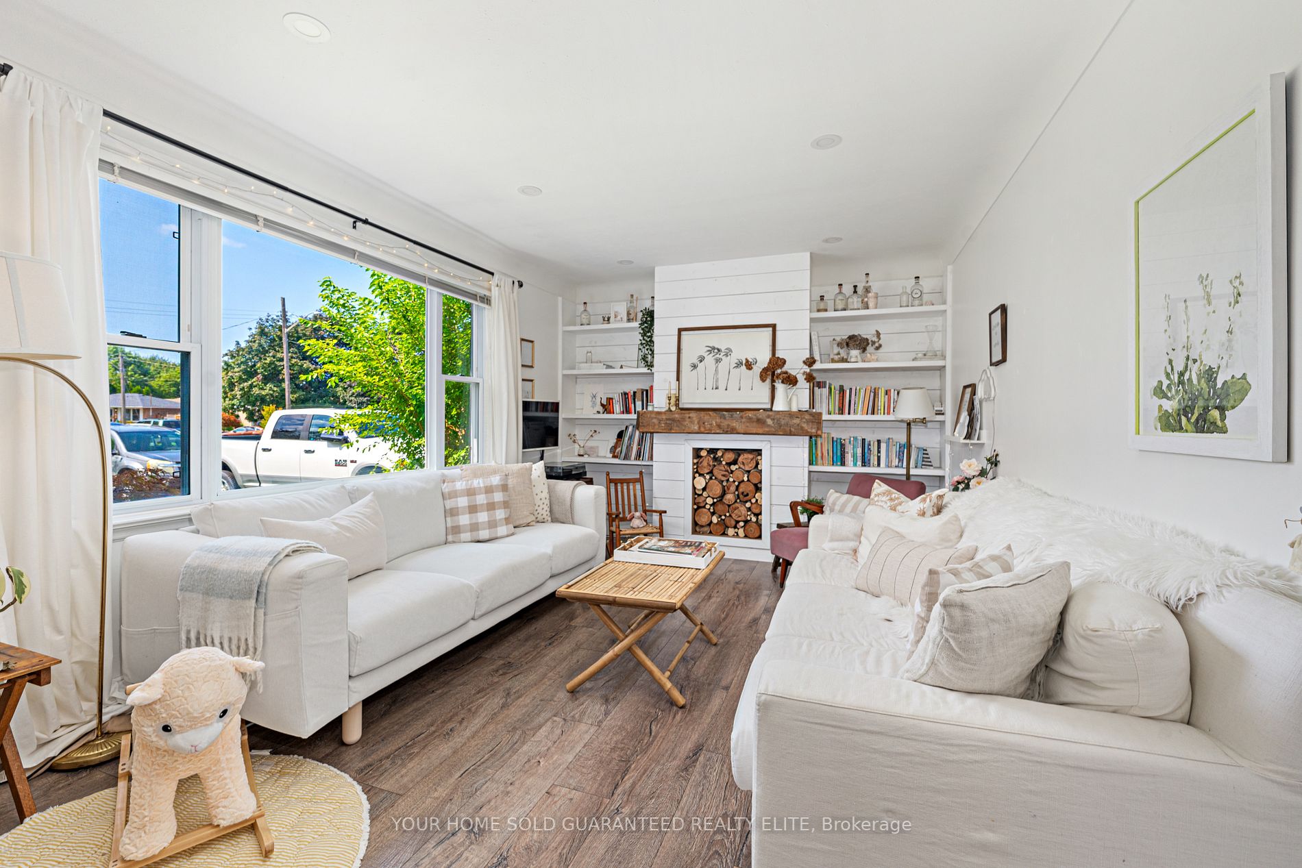 12 Walsh Ave