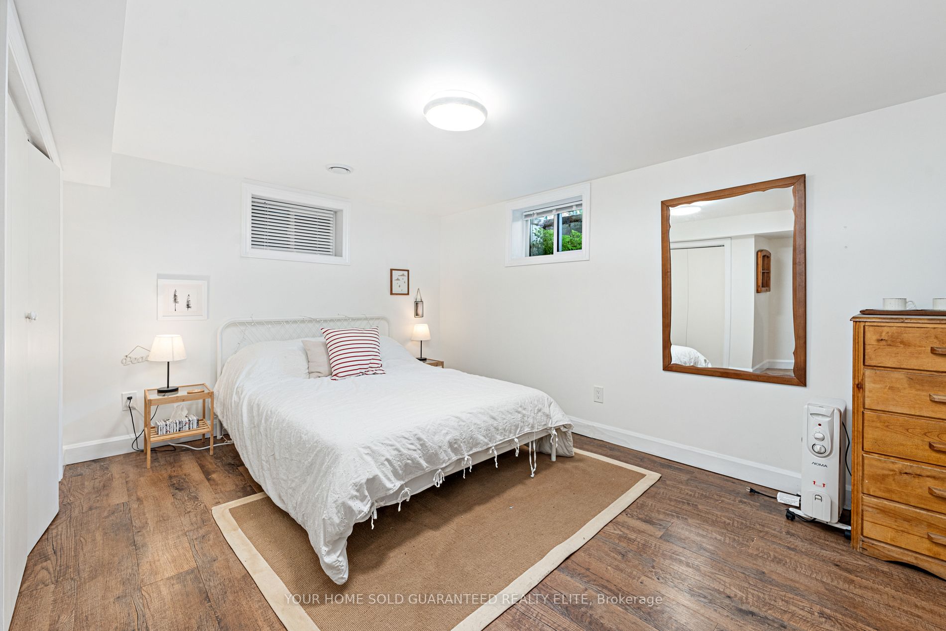 12 Walsh Ave