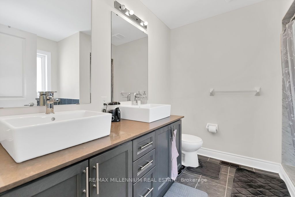 Listing X6810978 - Large Photo # 36