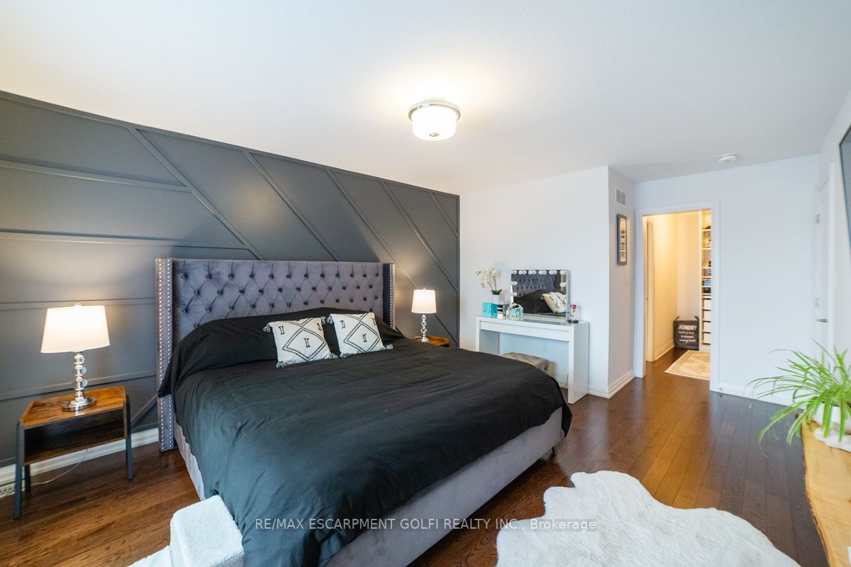 35 Midhurst Heights, #22