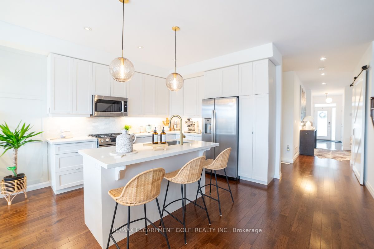 35 Midhurst Heights, #22