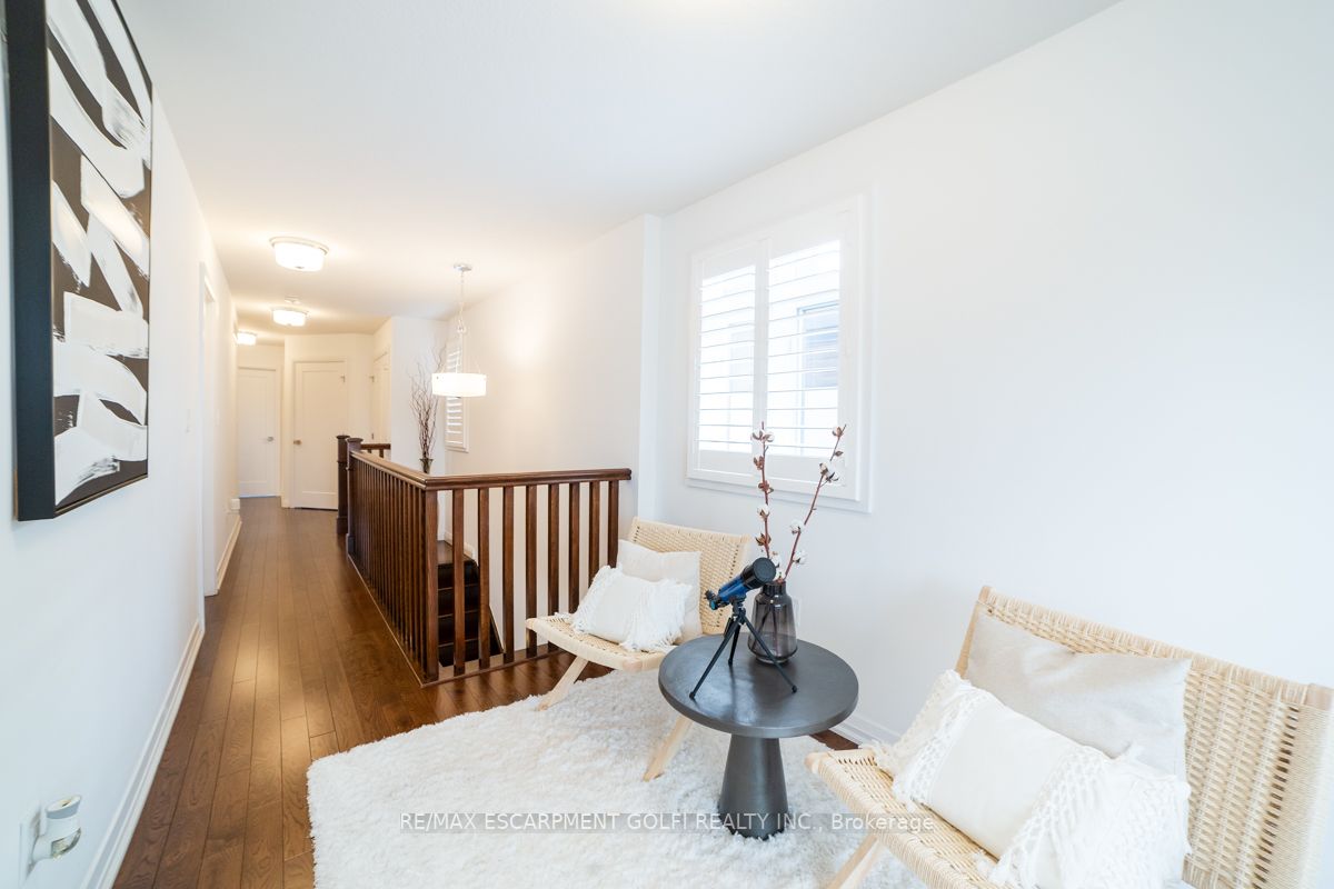 35 Midhurst Heights, #22